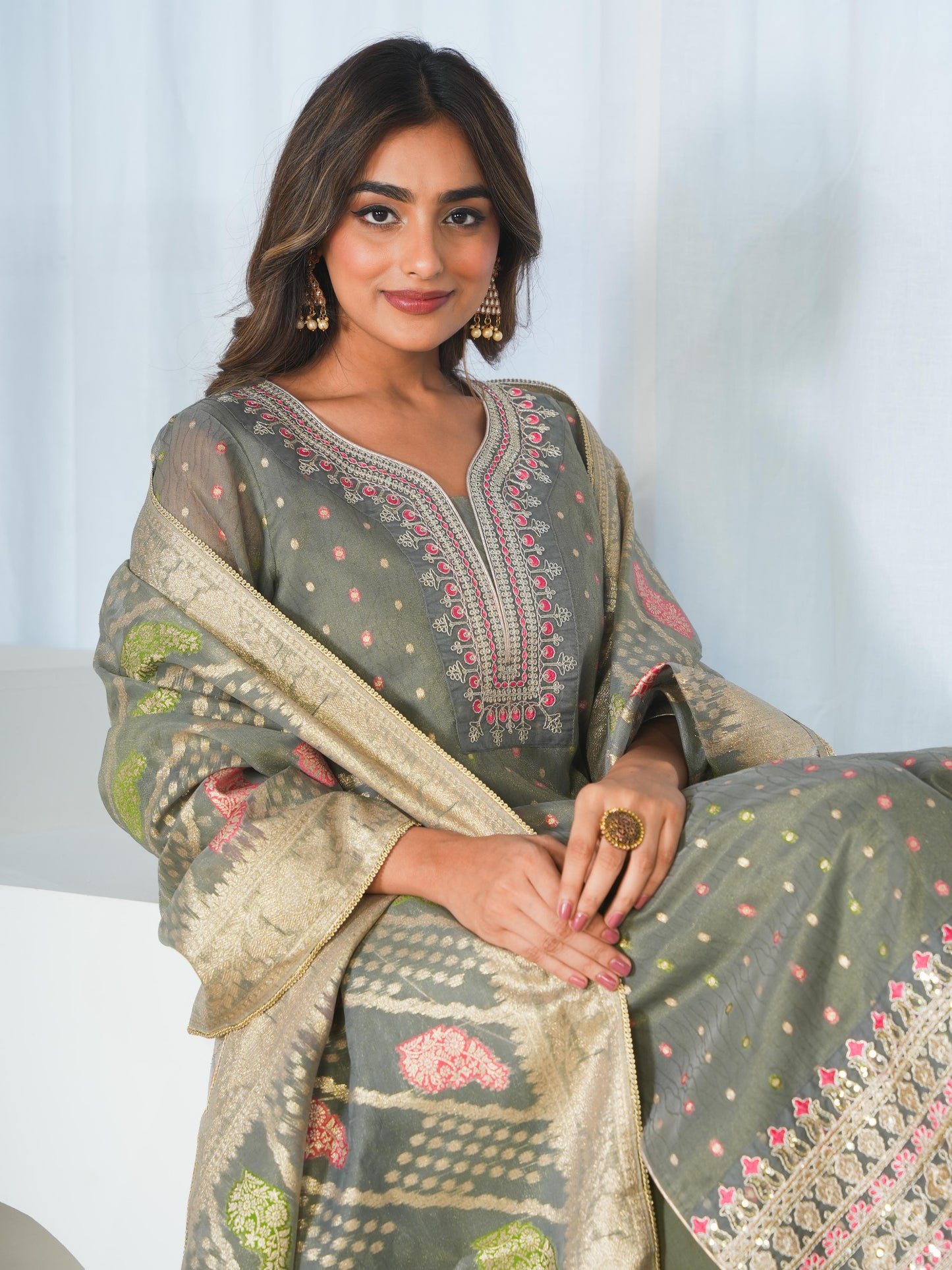 Embroidered Moss Jacquard Solid Straight Grey Kurta