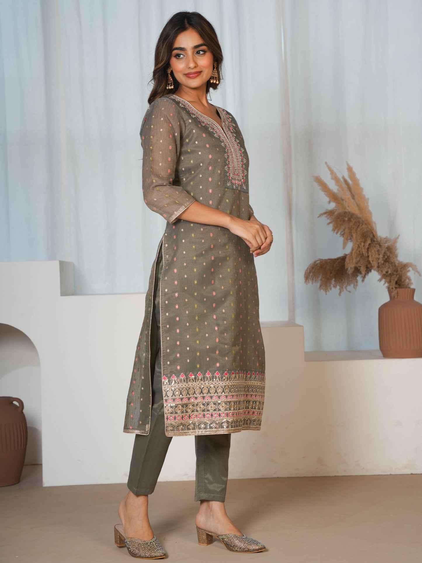 Embroidered Jacquard Solid Straight Grey Kurta