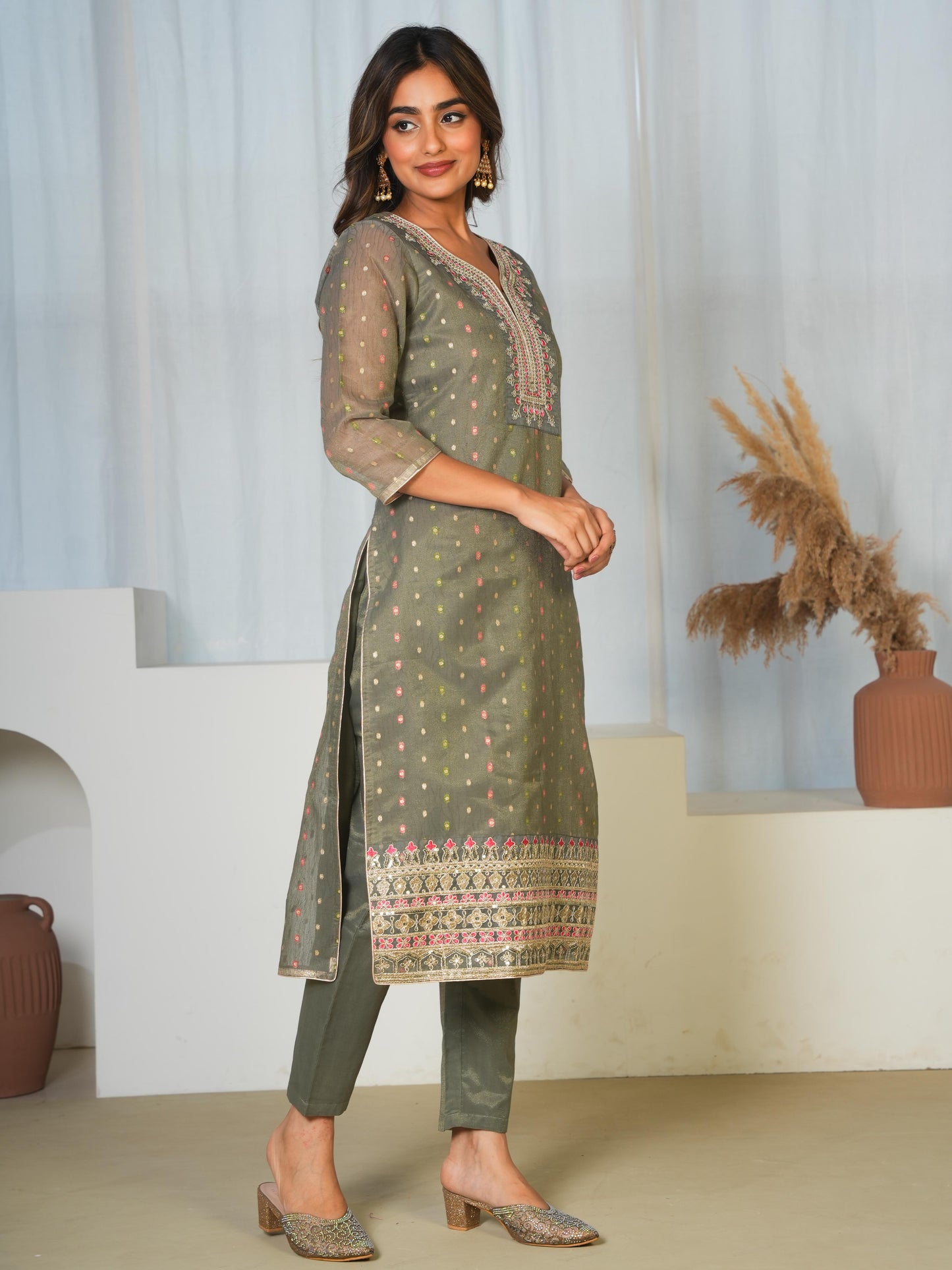 Embroidered Moss Jacquard Solid Straight Grey Kurta
