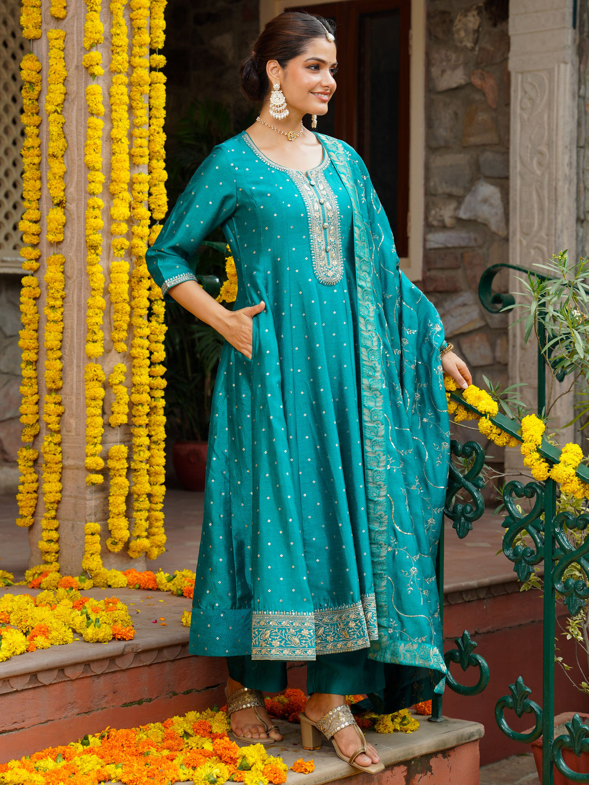 Embroidered Blended Silk Solid Peacock Green Dupatta