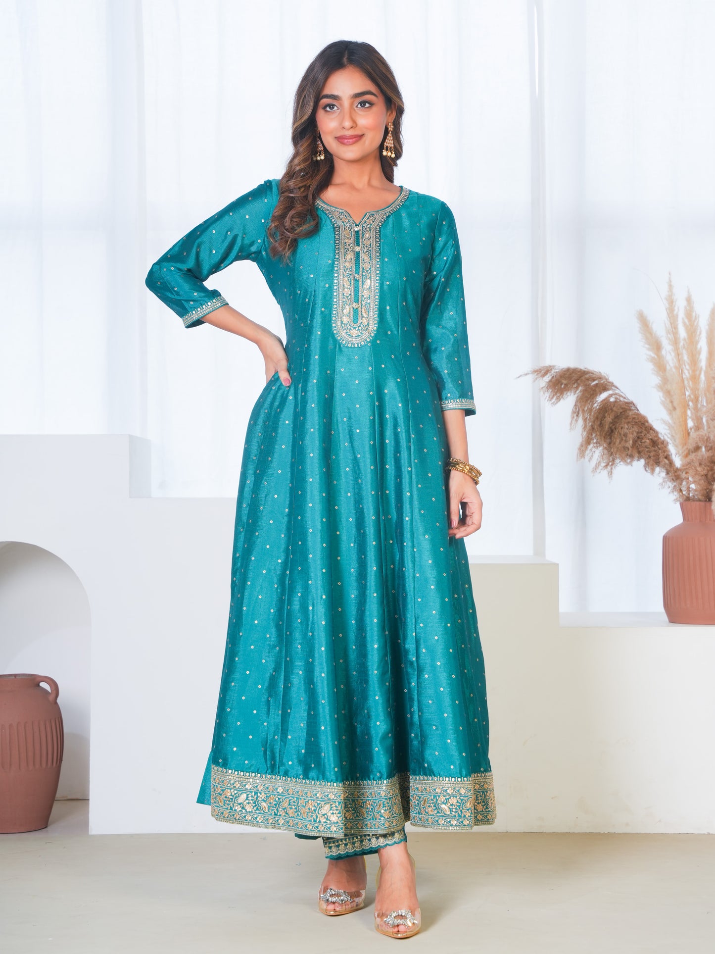 Embroidered Blended Silk Gold foil Peacock Green Kurta