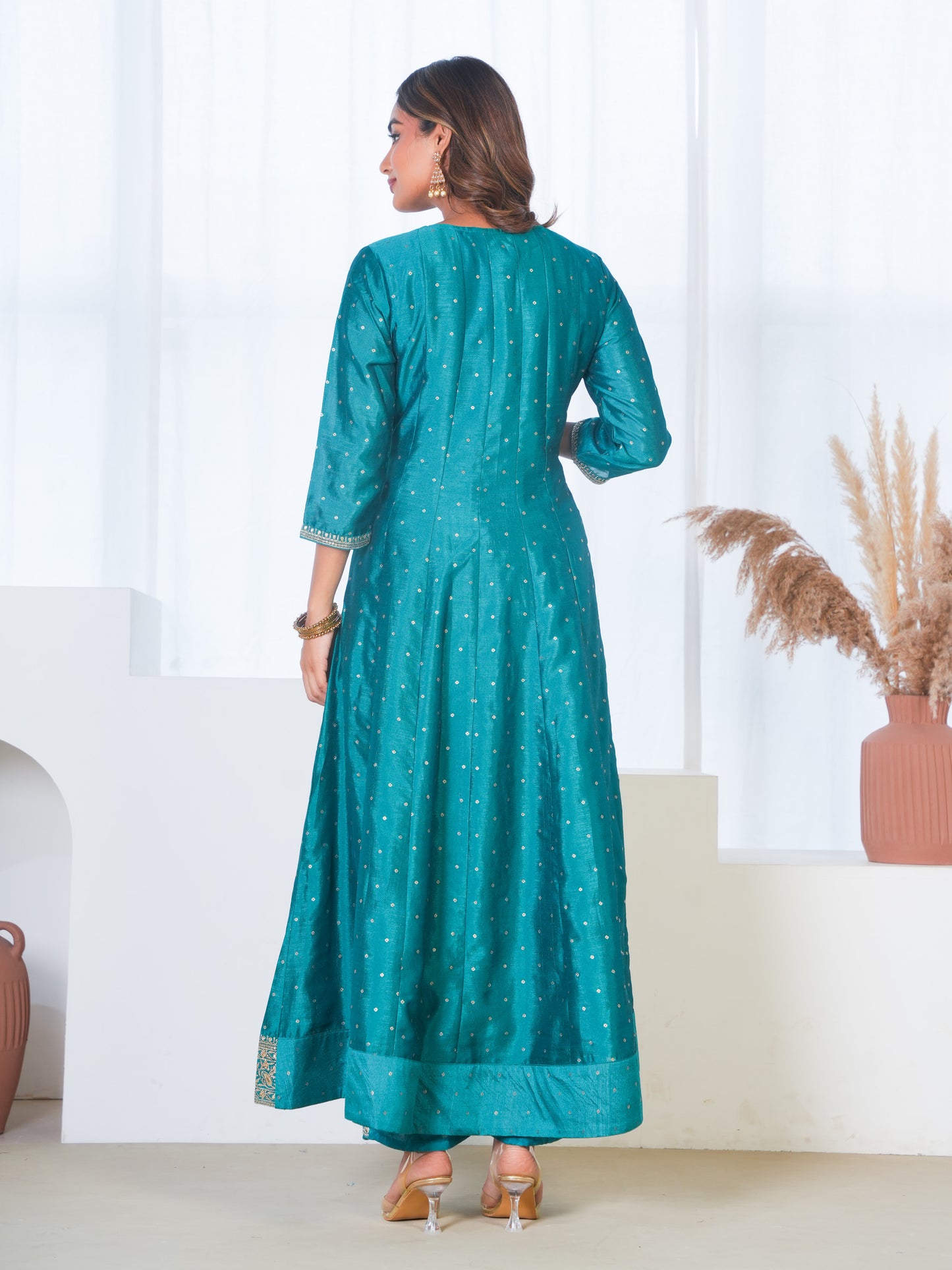 Embroidered Blended Silk Gold foil Peacock Green Kurta