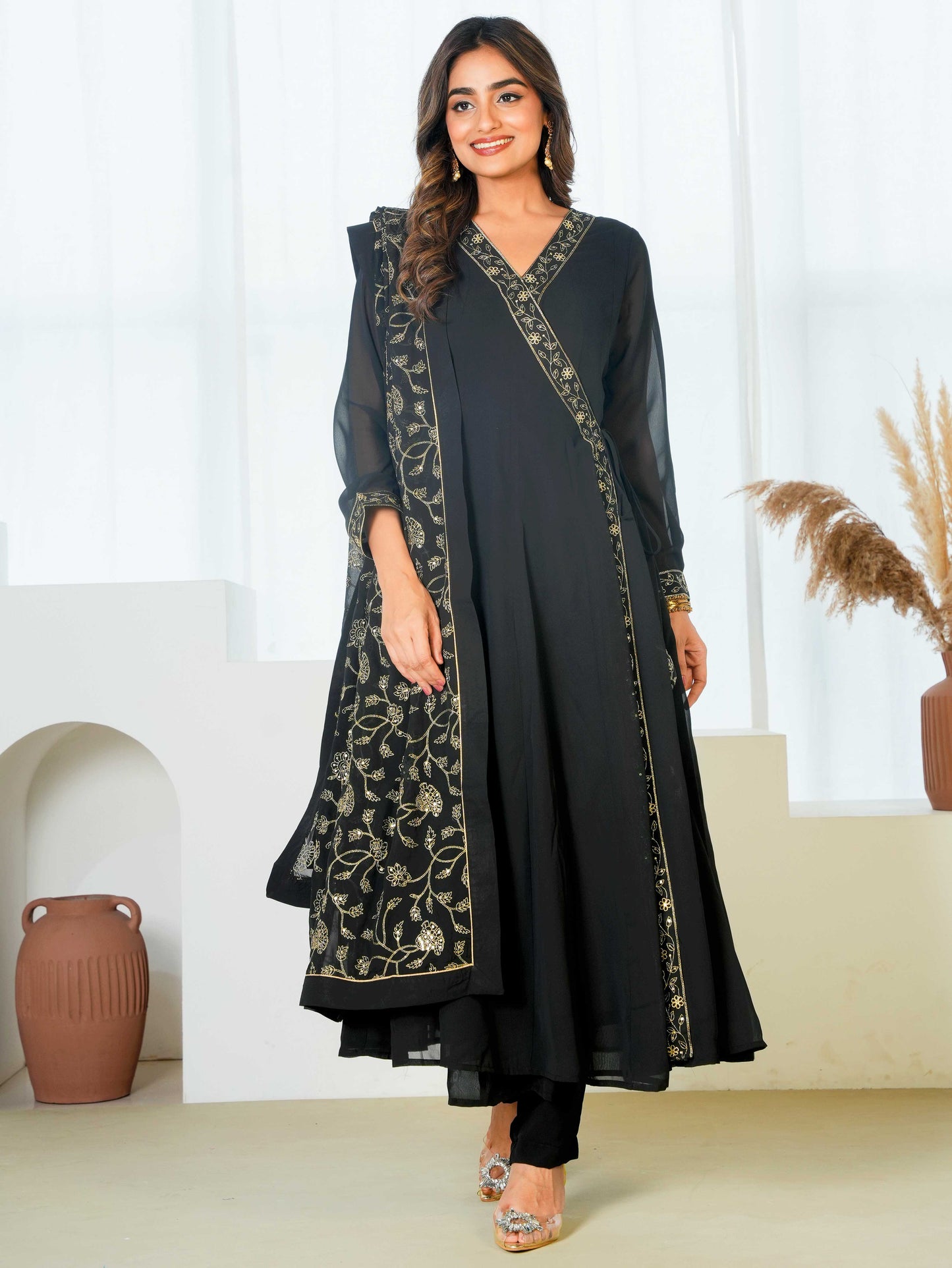 Embroidered Georgette Solid Black Straight Kurta