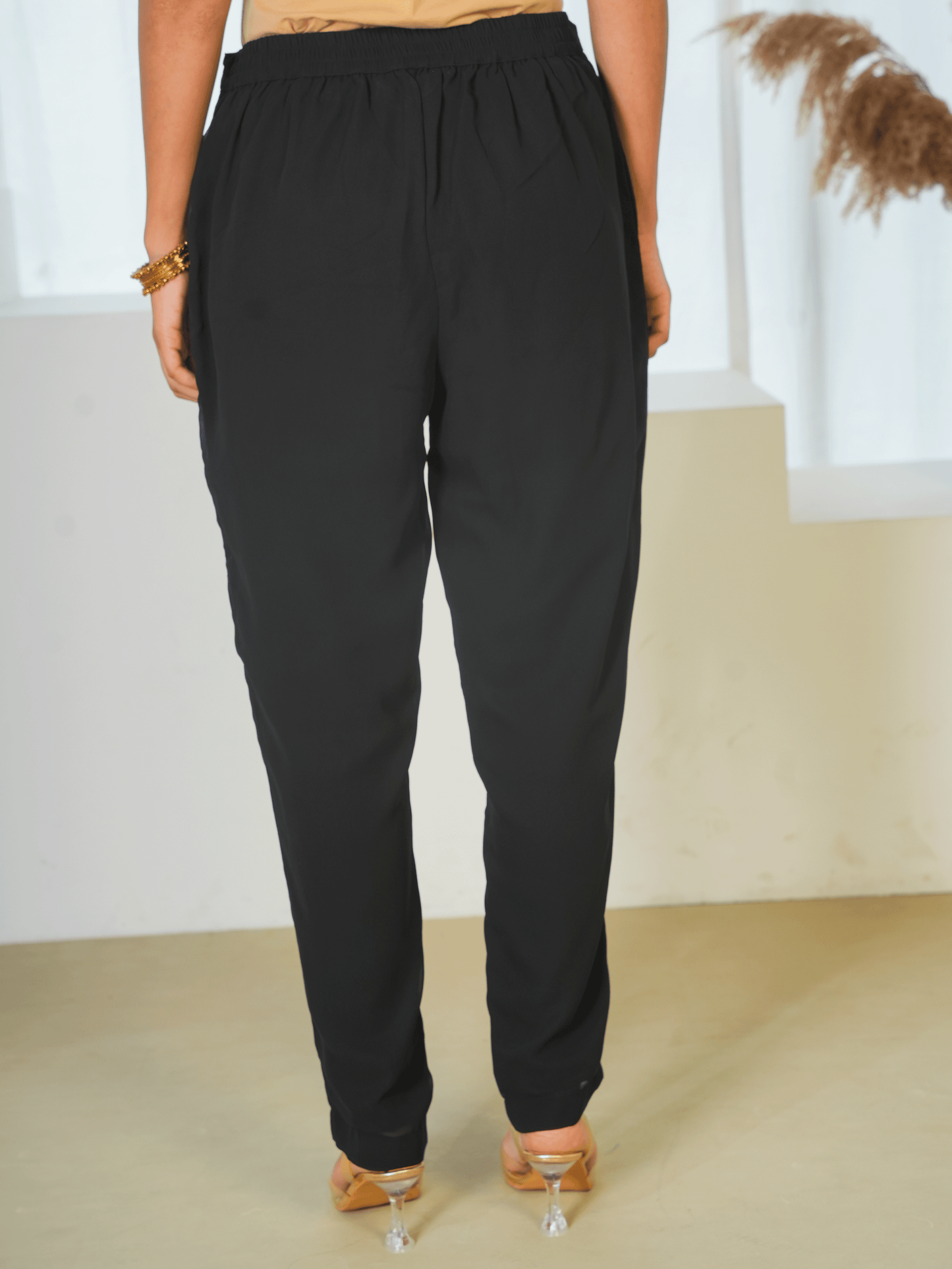 Embroidered Georgette Solid Black Straight Kurta