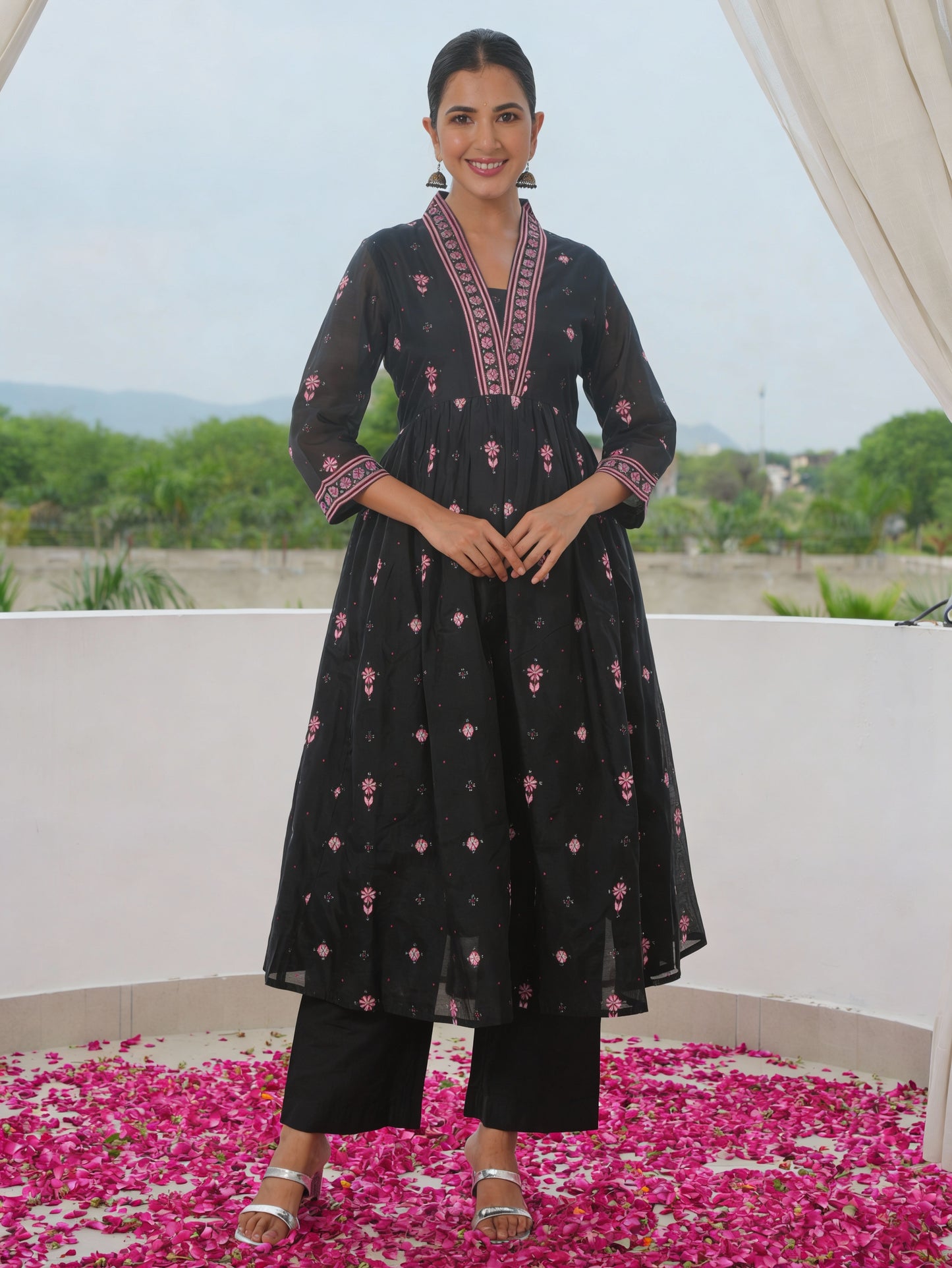 Chanderi Geometric Anarkali Black Kurta