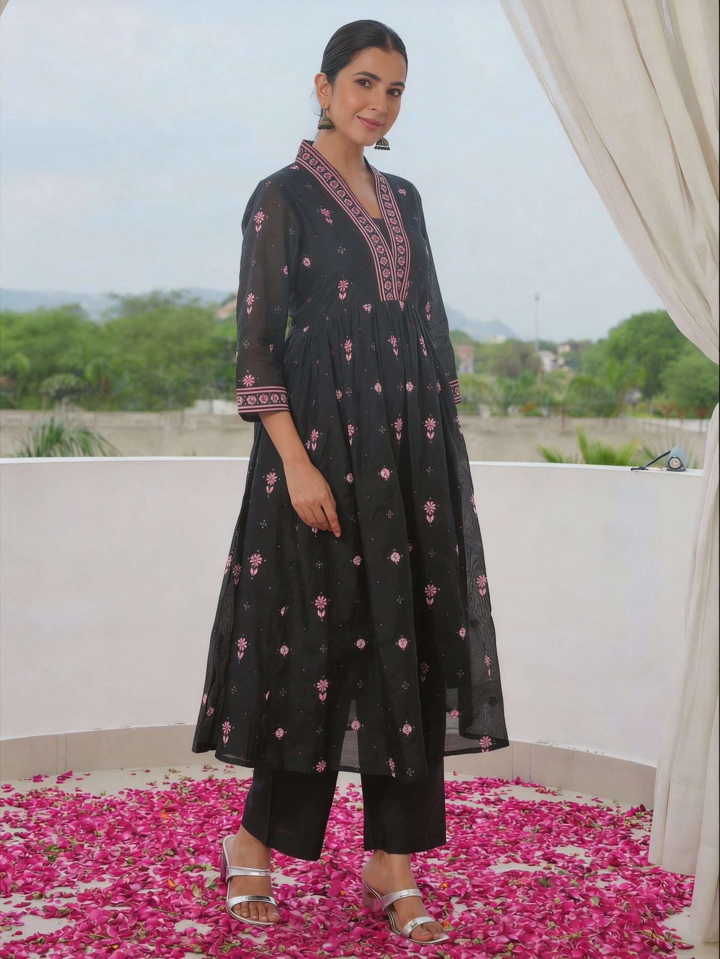 Chanderi Geometric Anarkali Black Kurta