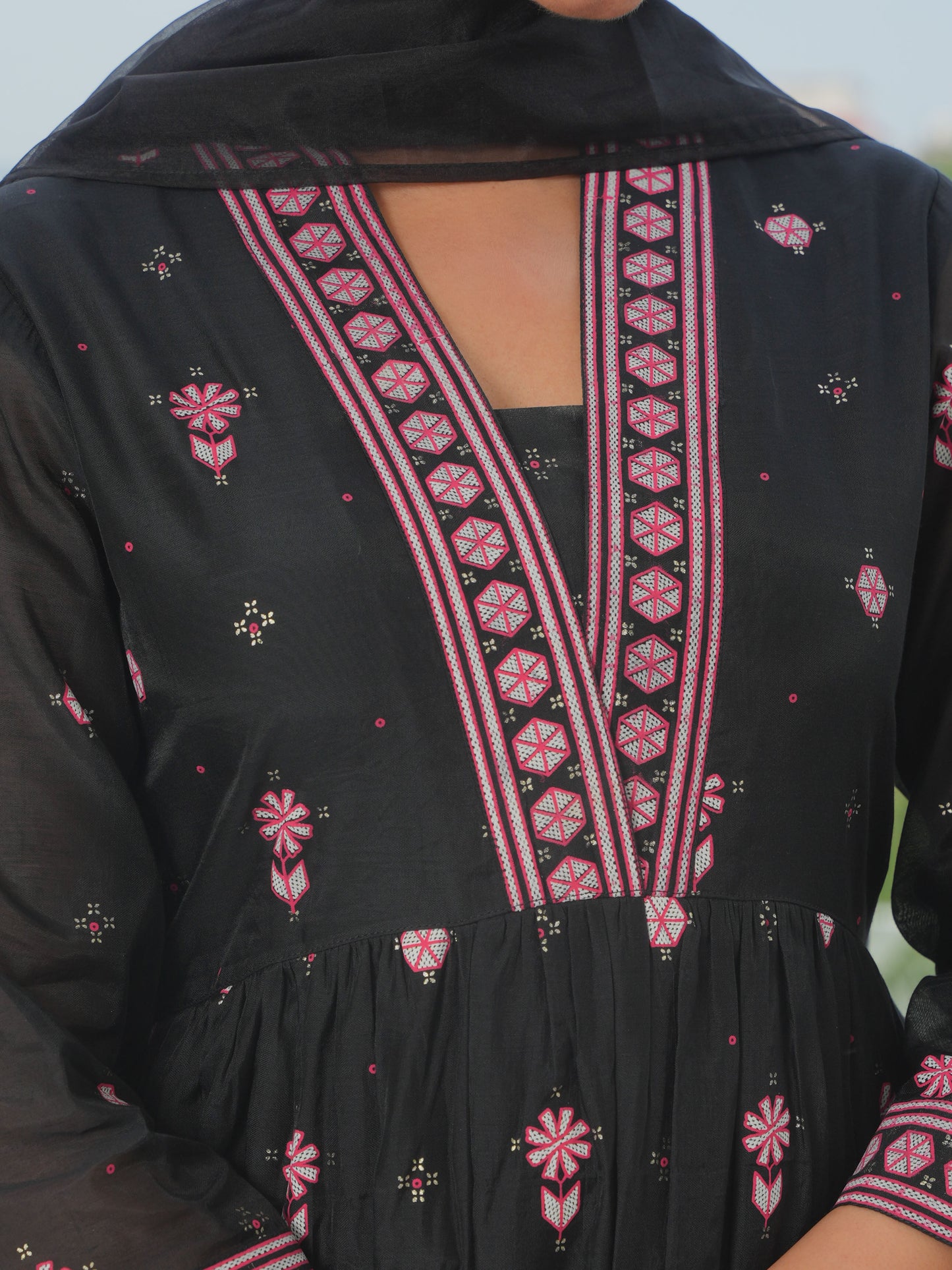 Chanderi Geometric Anarkali Black Kurta