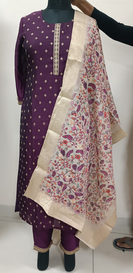 Poly Jacquard Floral Beige Dupatta