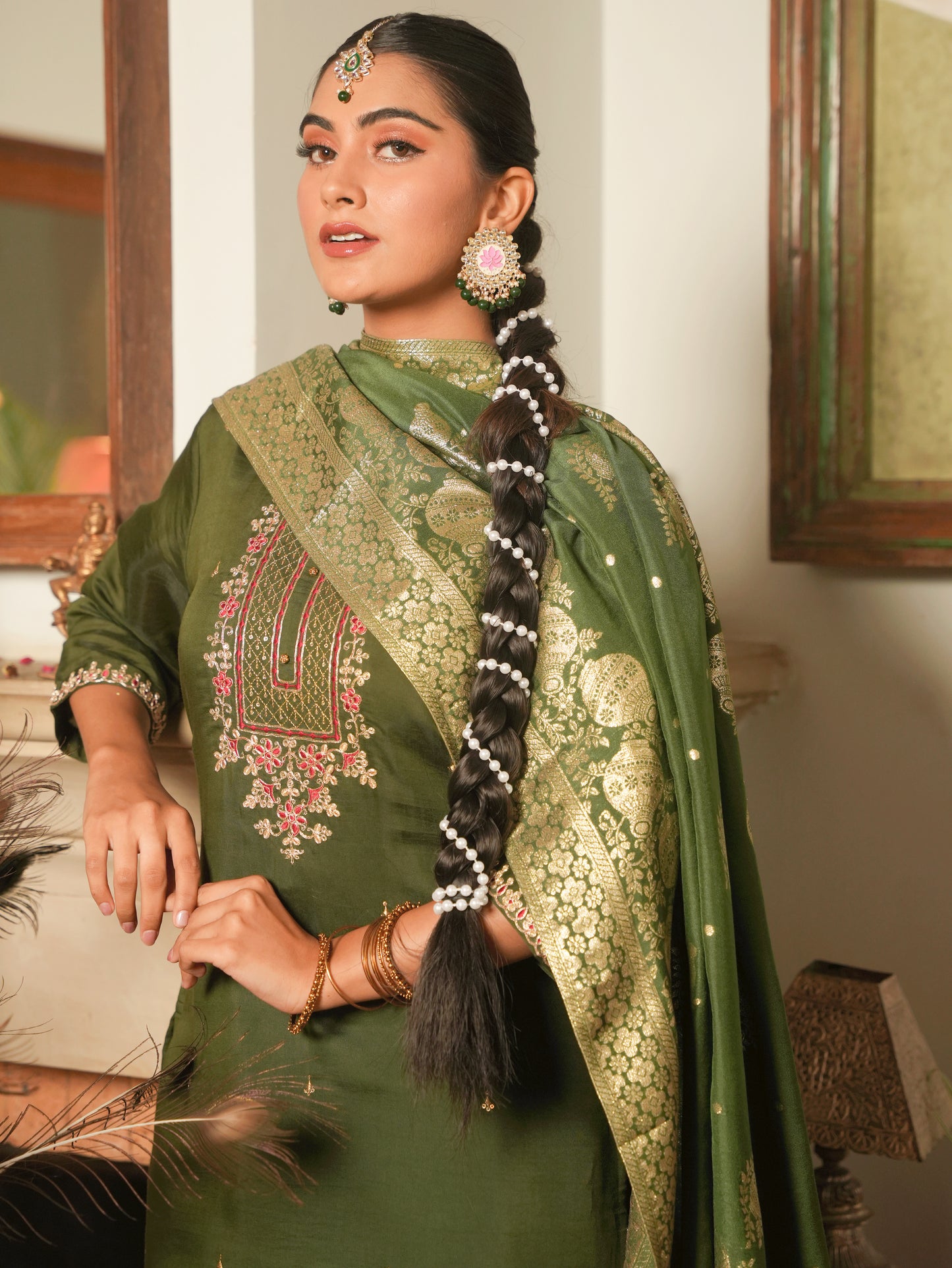 Embroidered Chanderi Green Straight Kurta