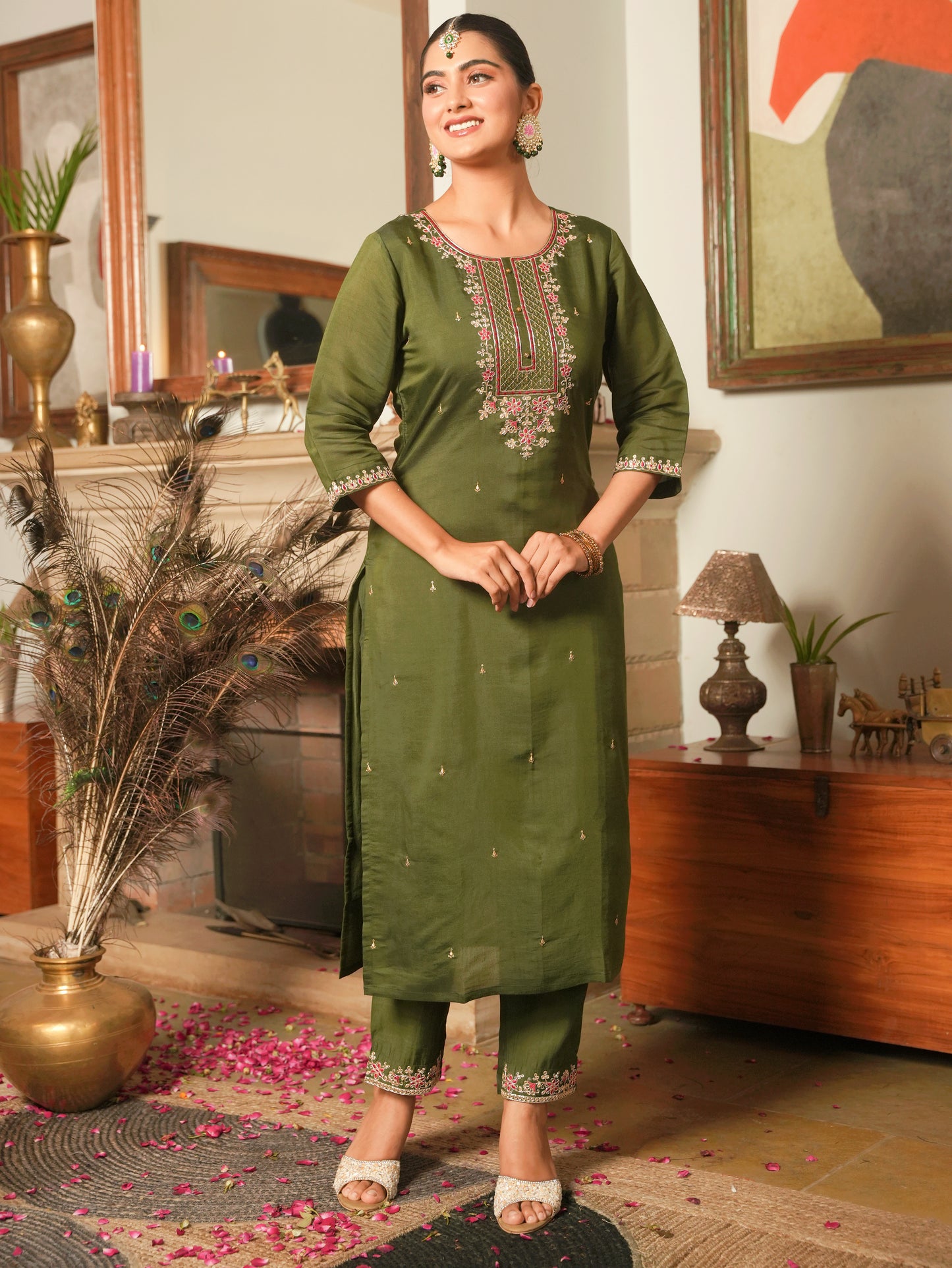 Embroidered Chanderi Green Straight Kurta