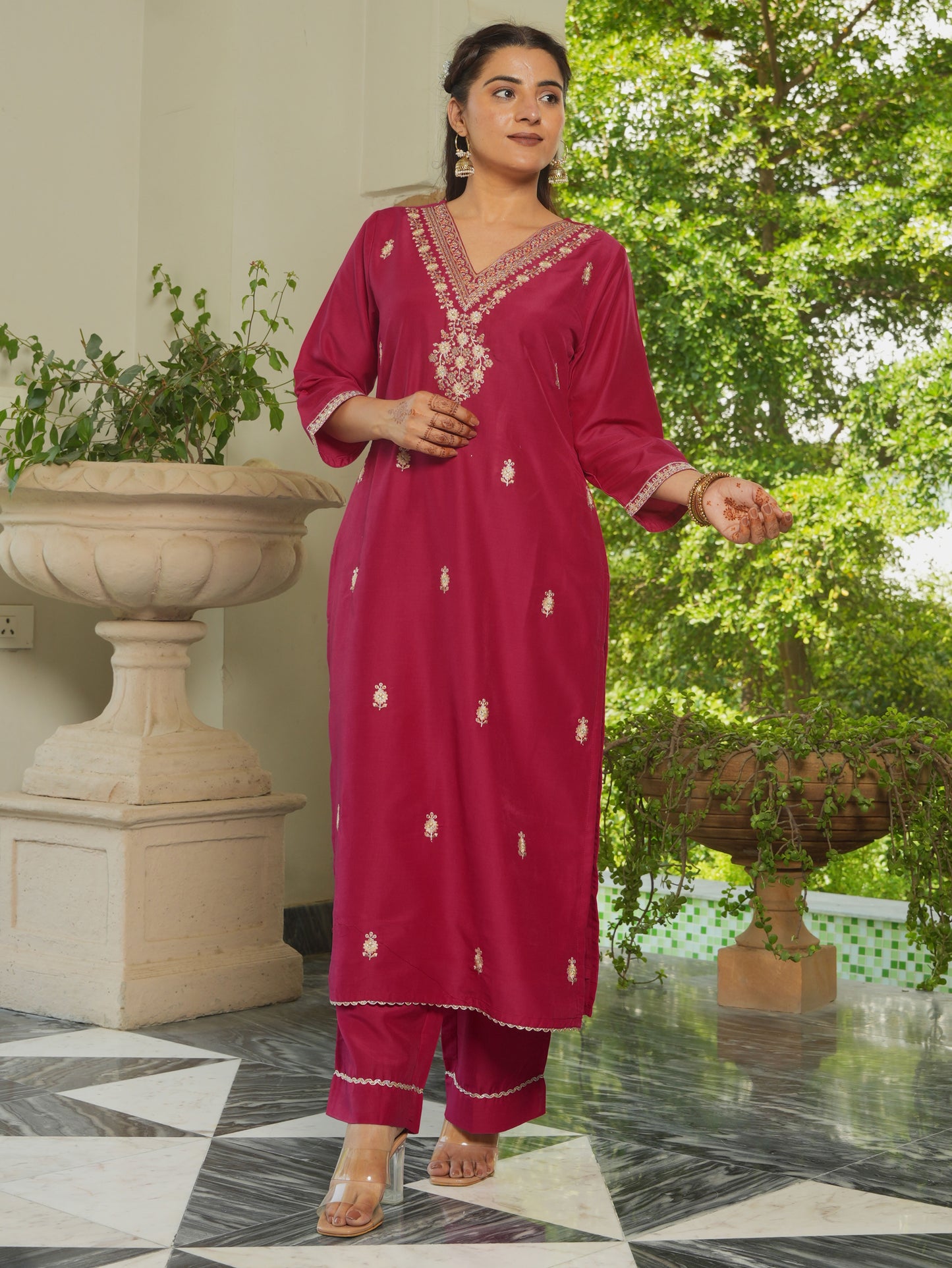 Embroidered Chanderi Solid Straight Burnt Pink Kurta