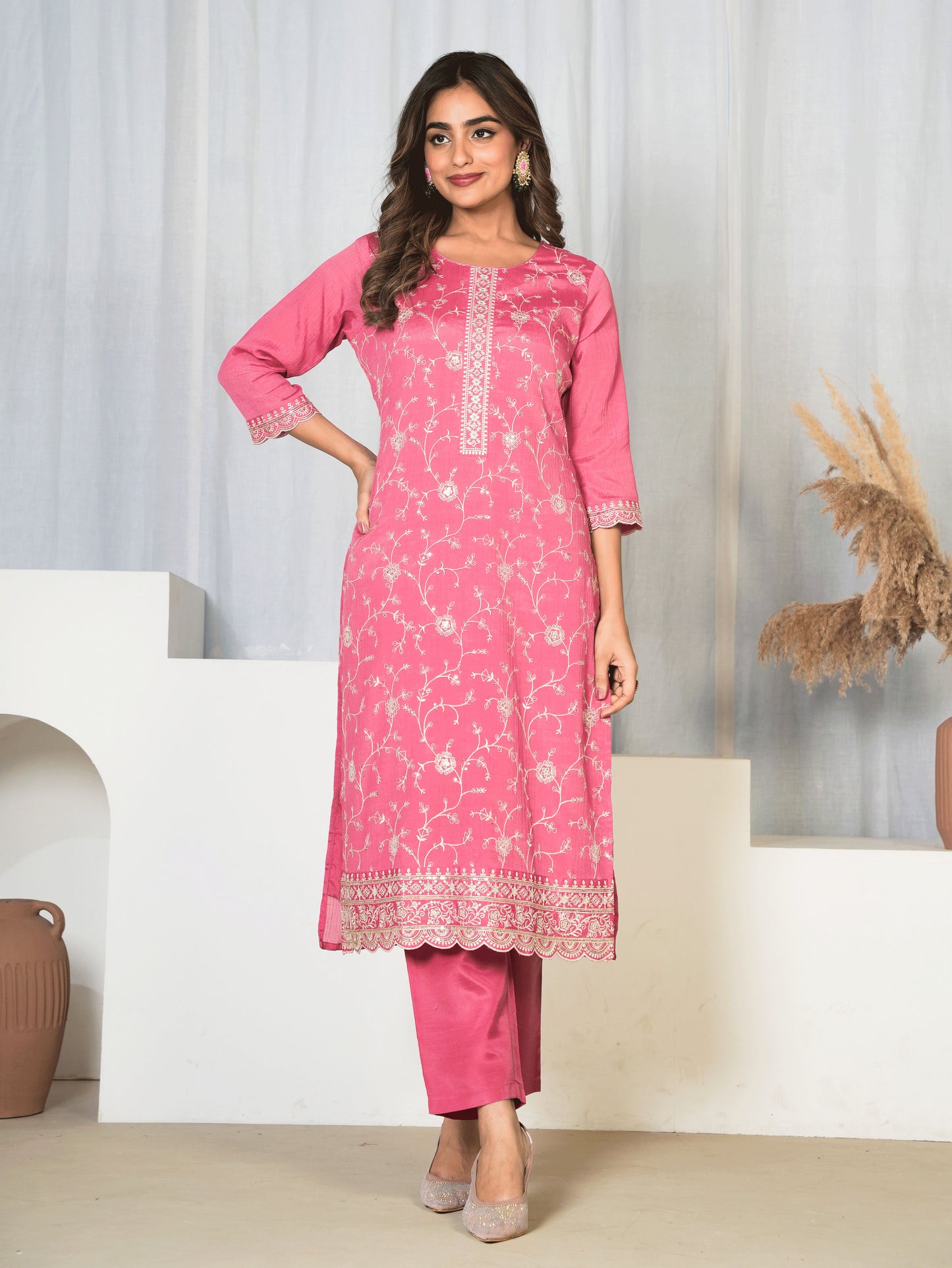 Embroidered Chiffon Solid Straight Dusty Pink Kurta