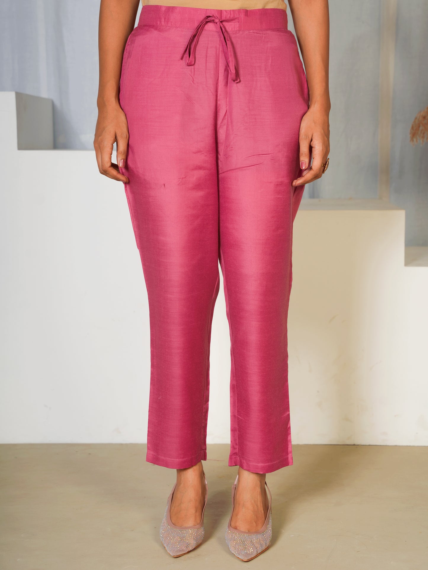 Embroidered Chiffon Solid Straight Dusty Pink Kurta