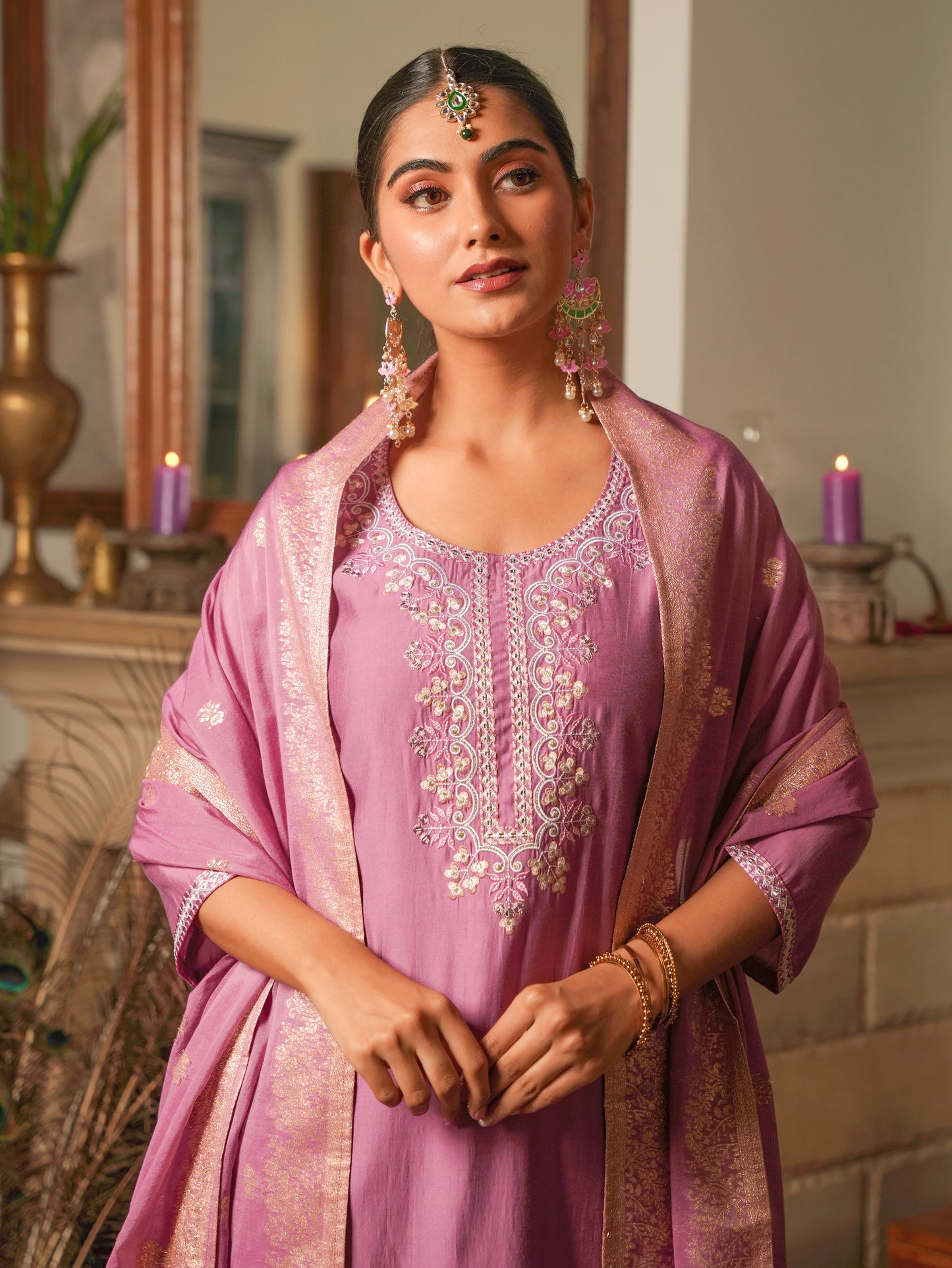 Embroidered Chanderi Onion Pink Straight Kurta