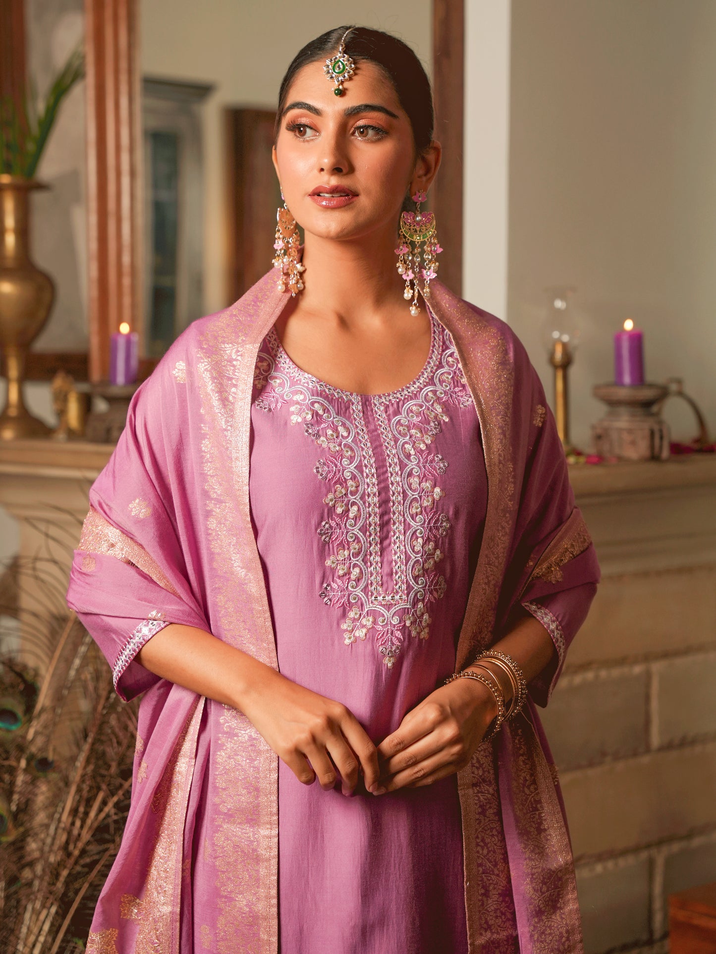 Embroidered Chanderi Onion Pink Straight Kurta