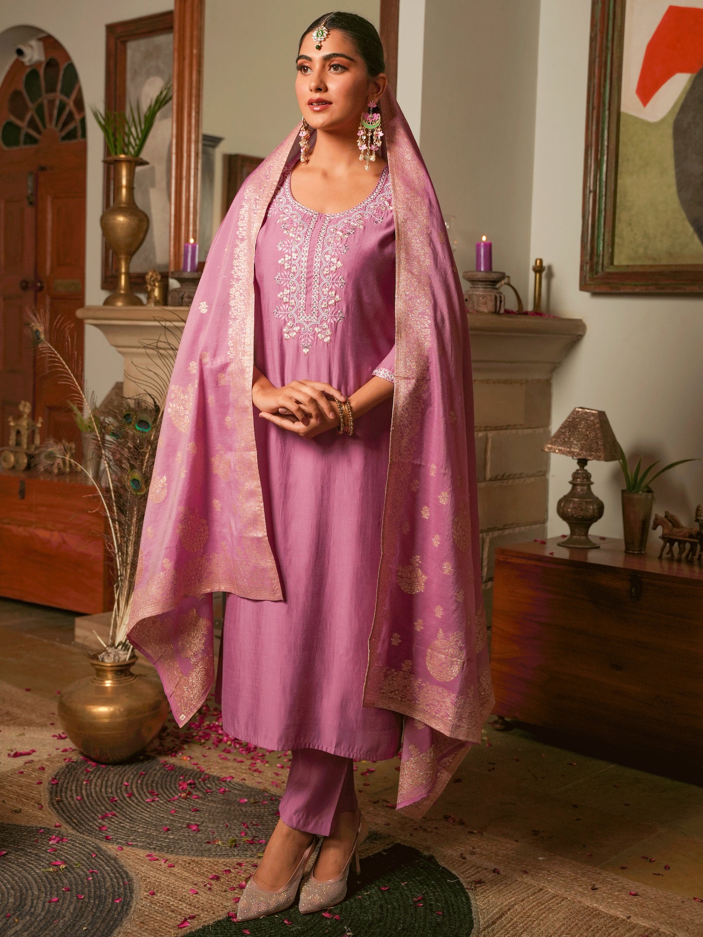 Embroidered Chanderi Onion Pink Straight Kurta