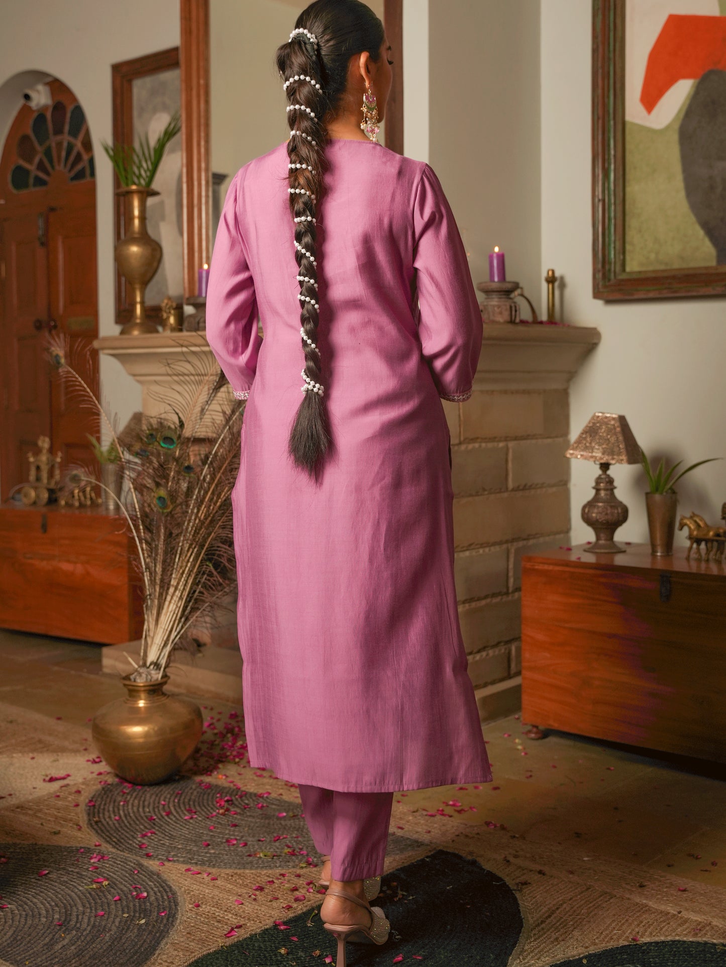 Embroidered Chanderi Onion Pink Straight Kurta