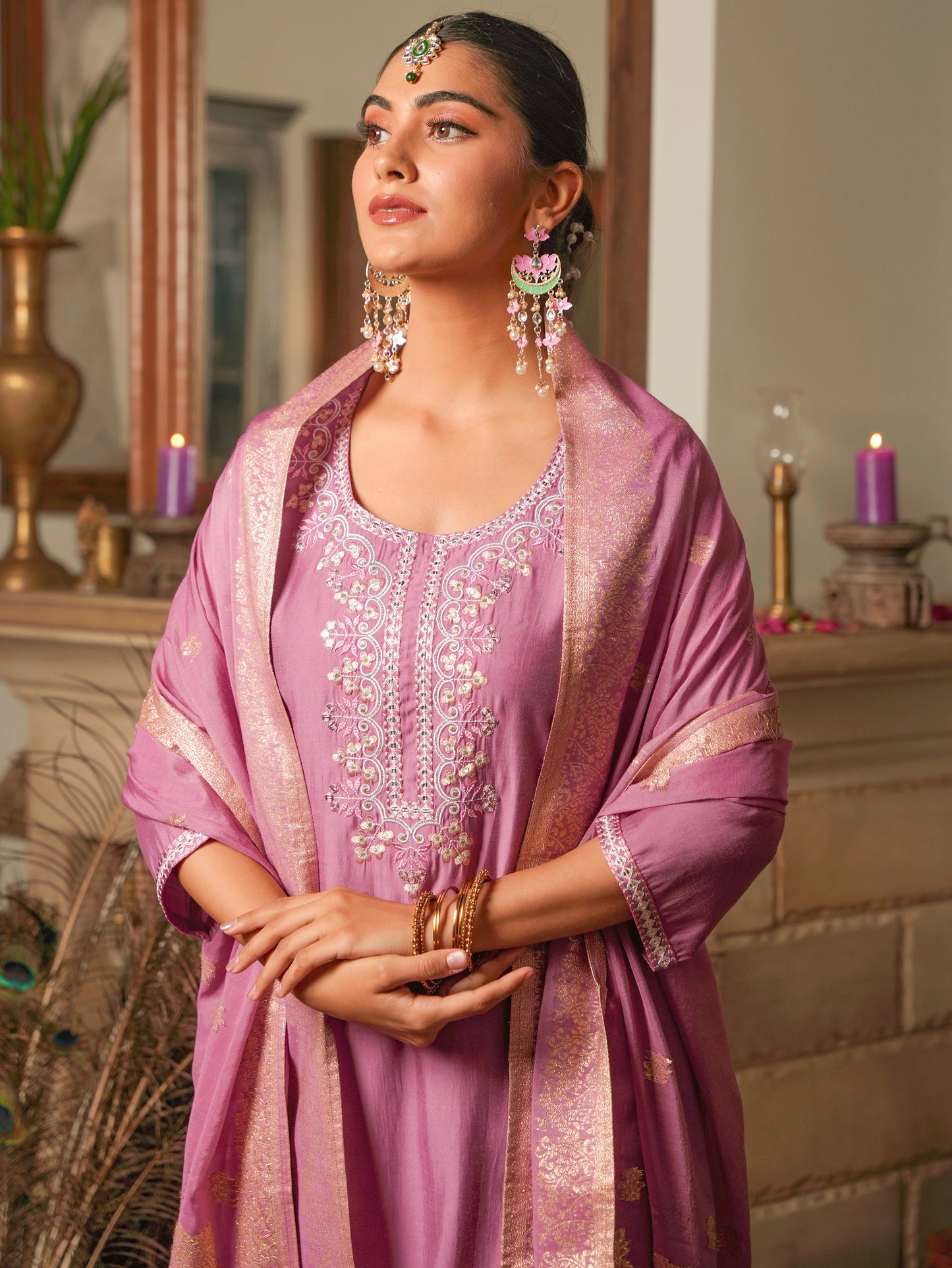 Embroidered Chanderi Onion Pink Straight Kurta