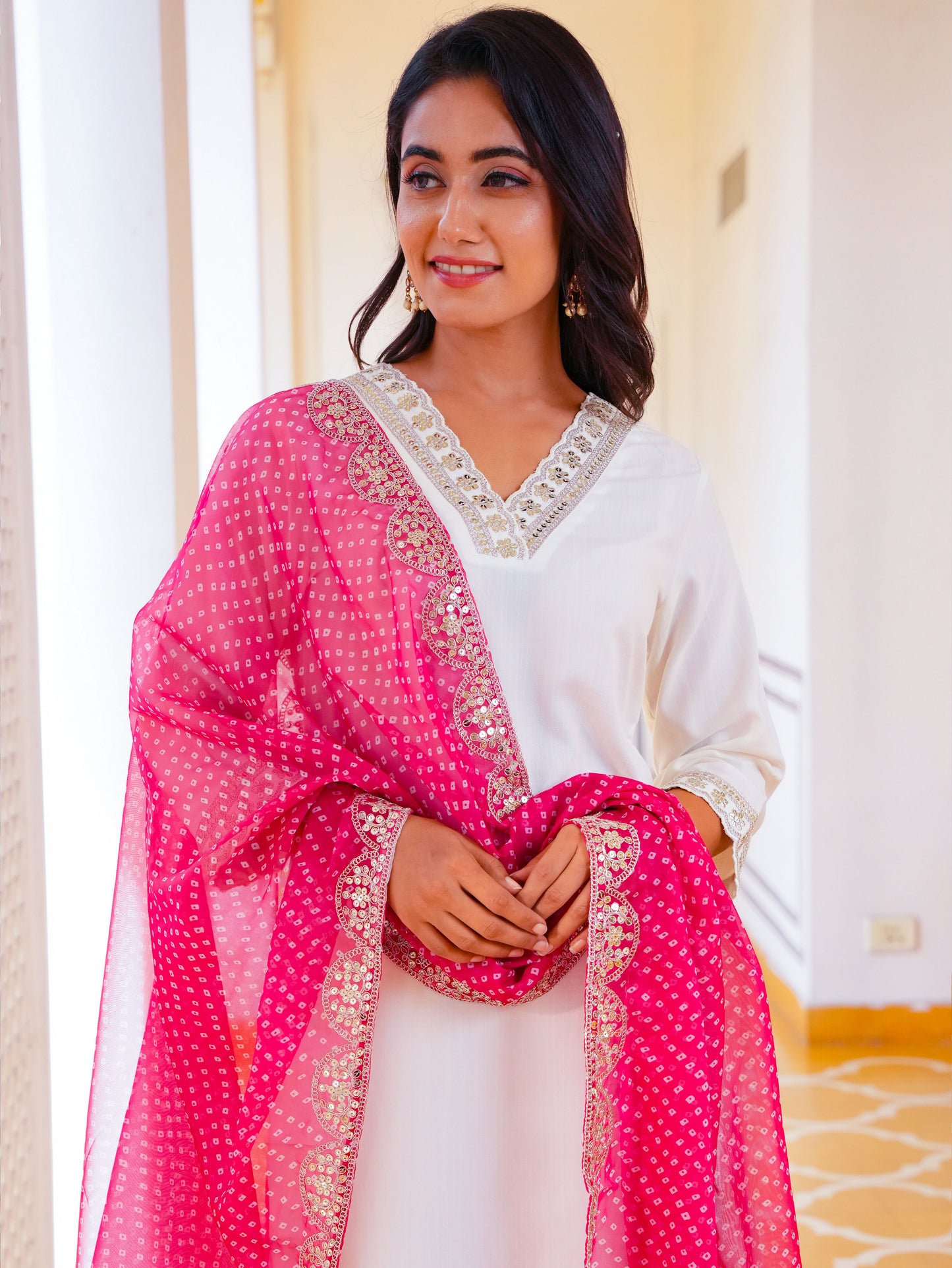 Embroidered Slub Solid Straight Off White Kurta