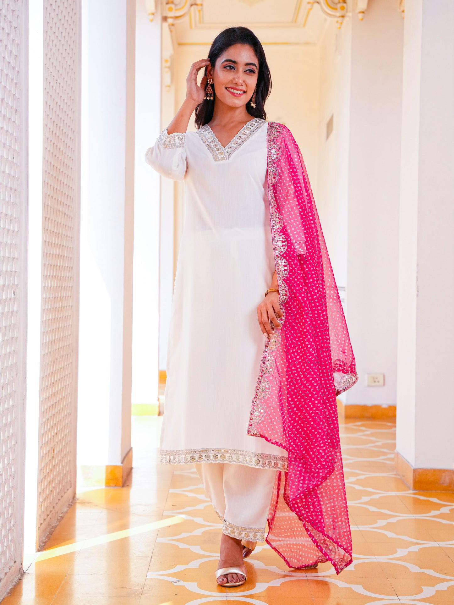 Embroidered Slub Solid Straight Off White Kurta