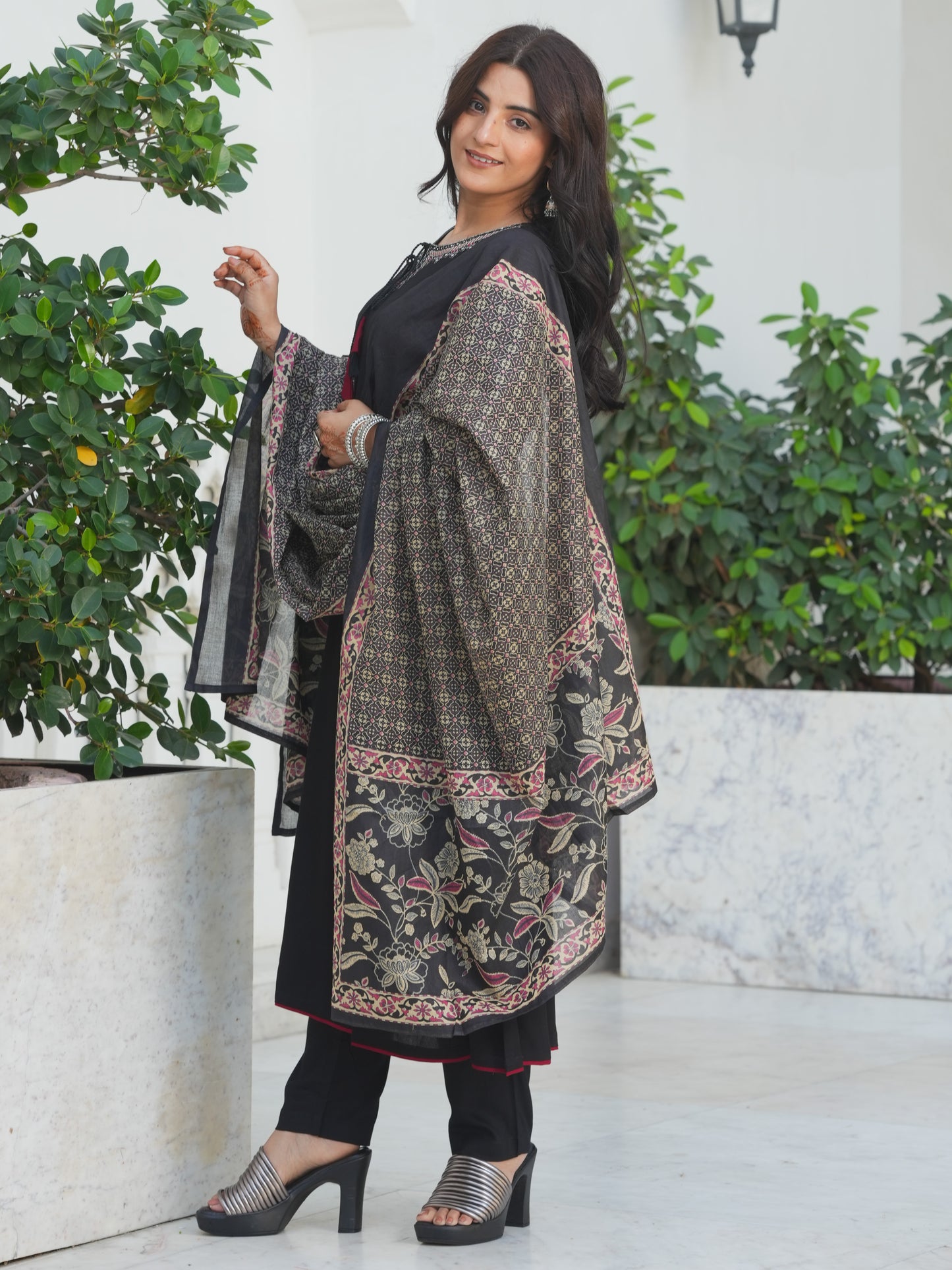 Soft Cotton Black Dupatta