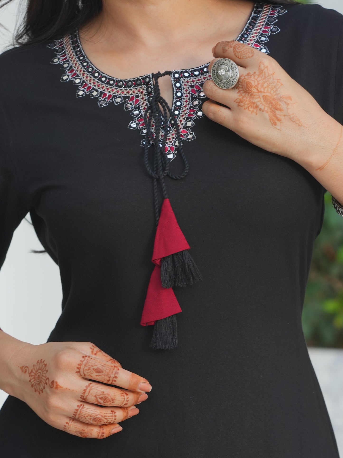 Embroidered Viscose Solid Anarkali Anarkali Black Kurta