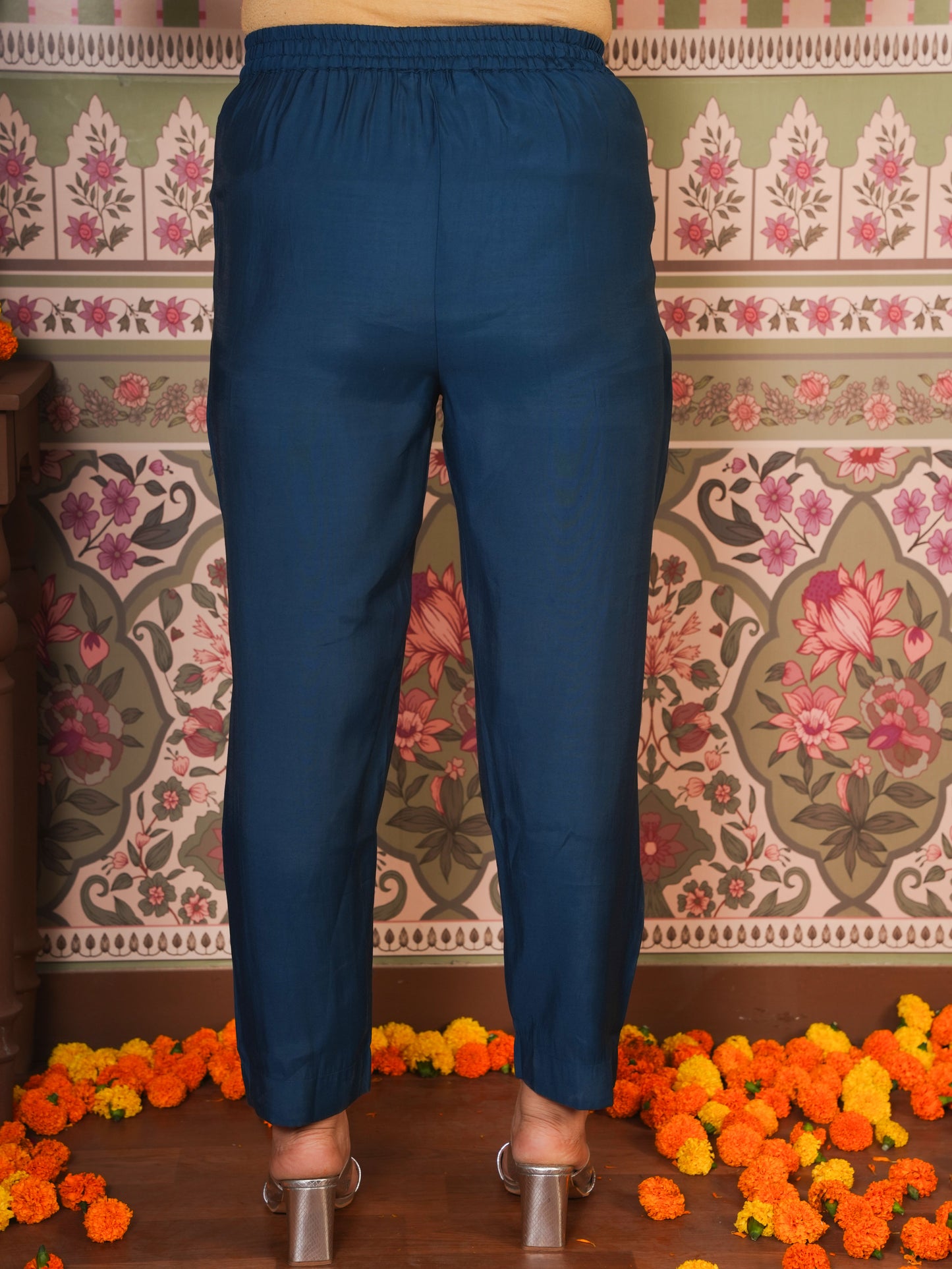 Embroidered Chanderi Solid Straight Teal Kurta