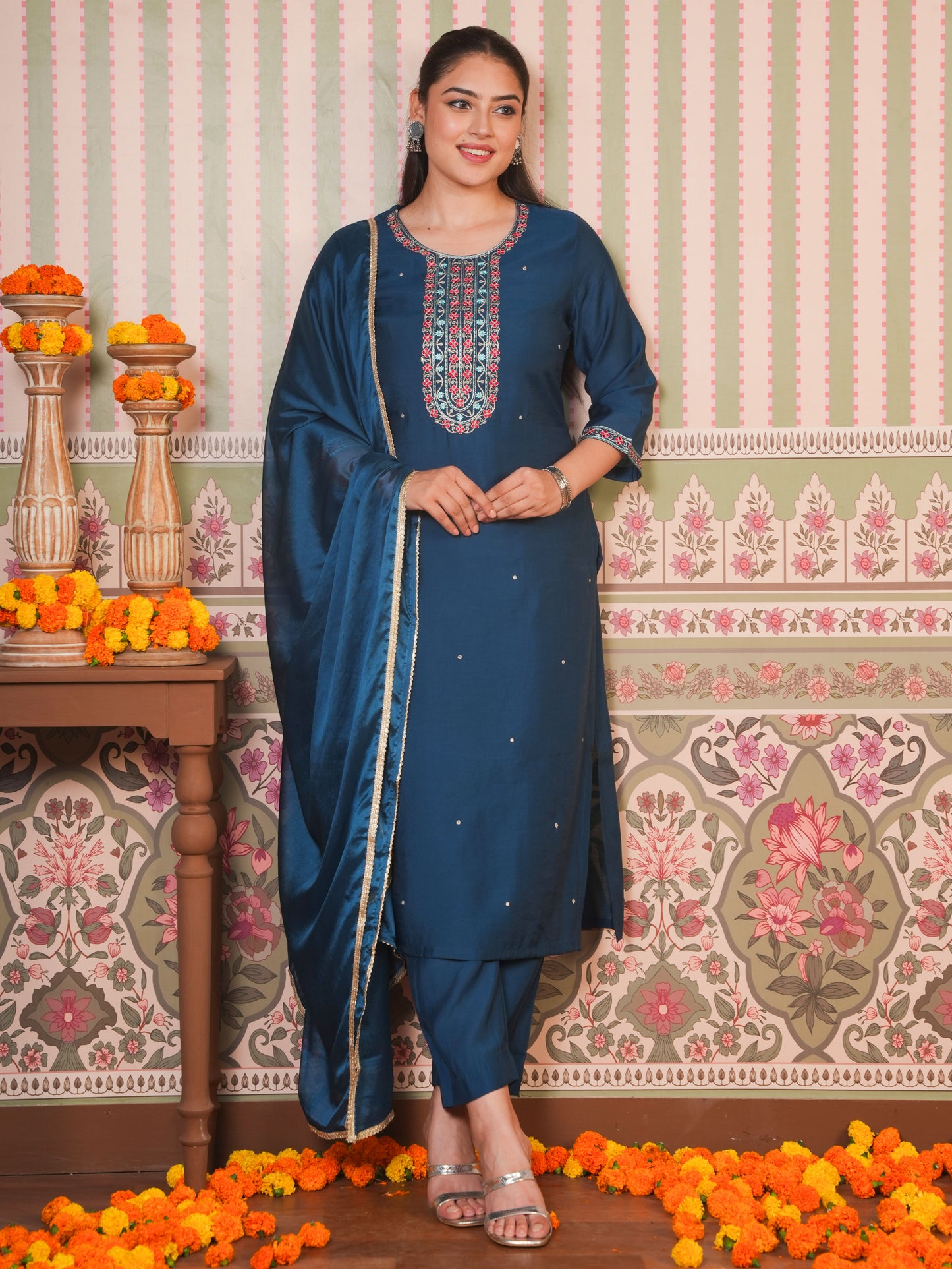 Embroidered Chanderi Solid Straight Teal Kurta