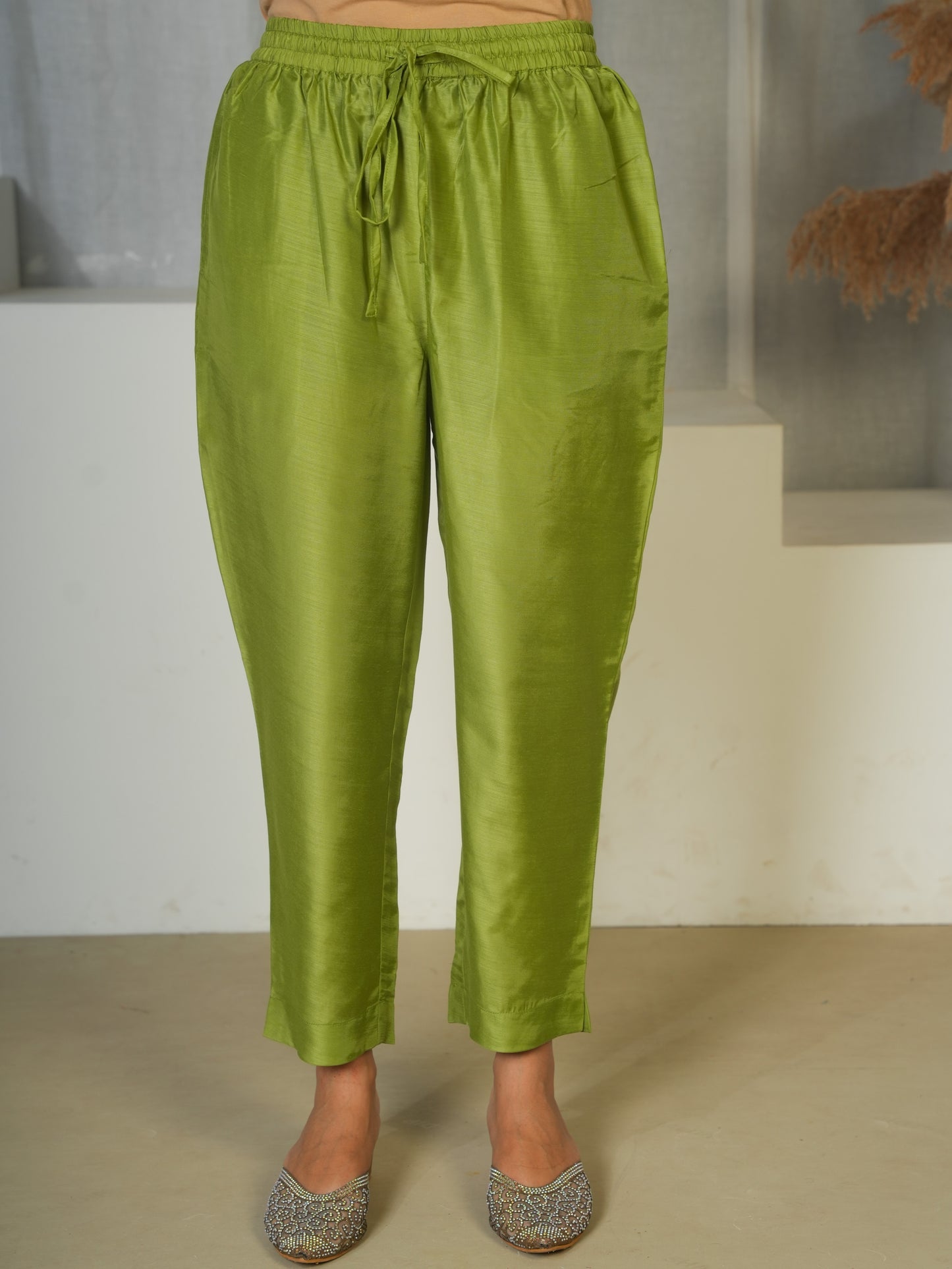 Blended Silk Solid Light Green Trousers
