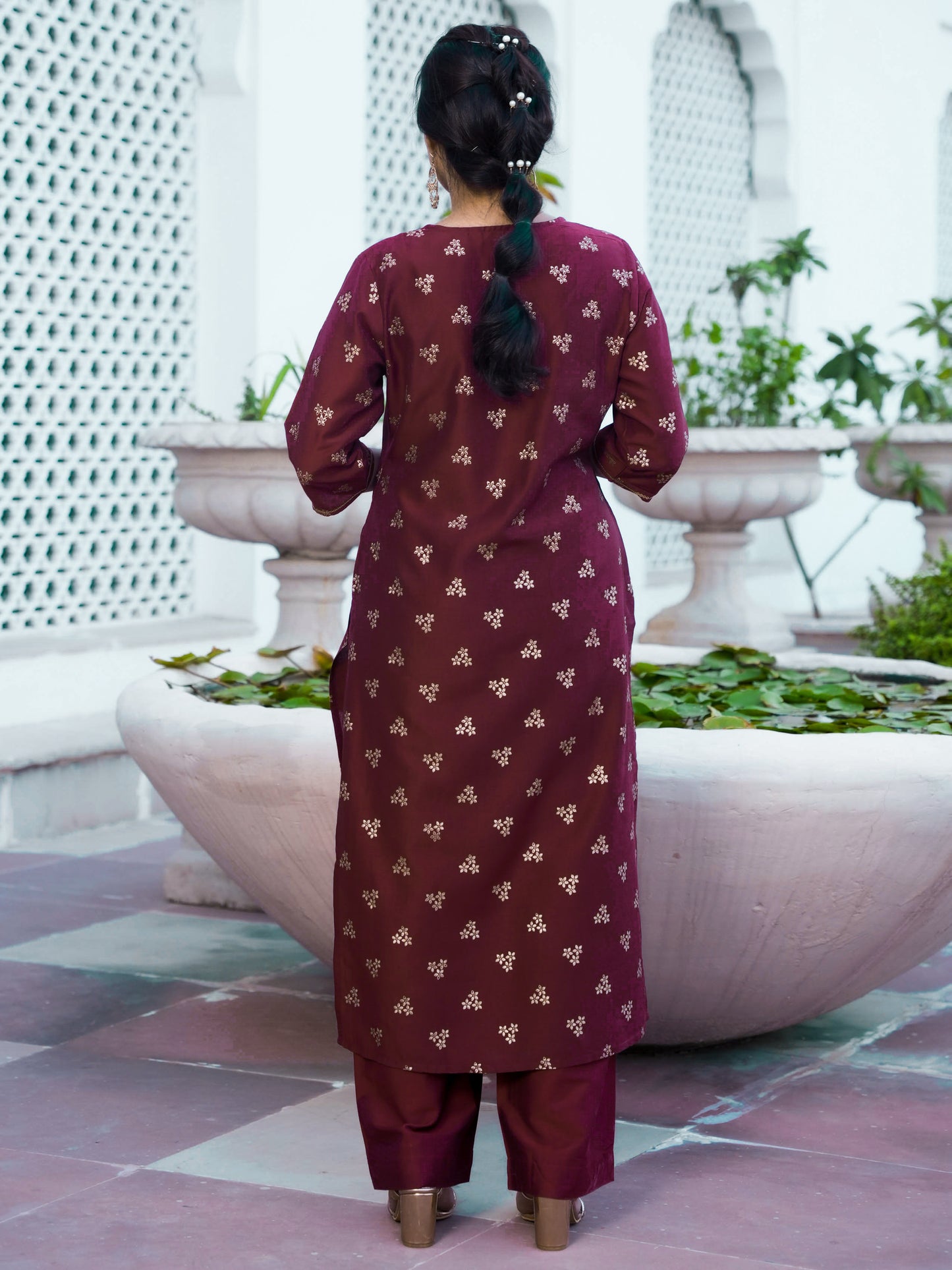 Embroidered Chinon Gold foil Straight Maroon Kurta