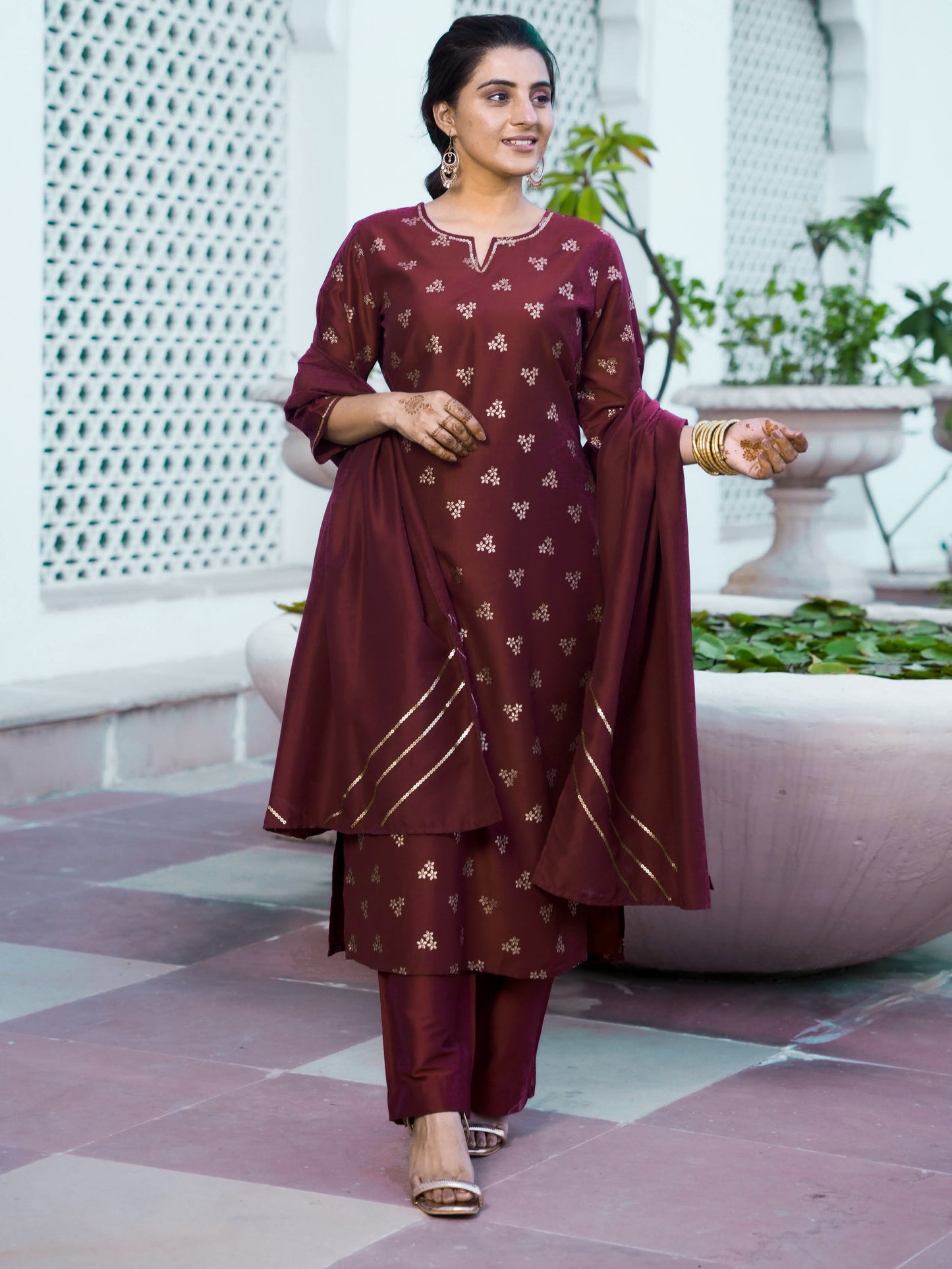 Embroidered Chinon Gold foil Straight Maroon Kurta