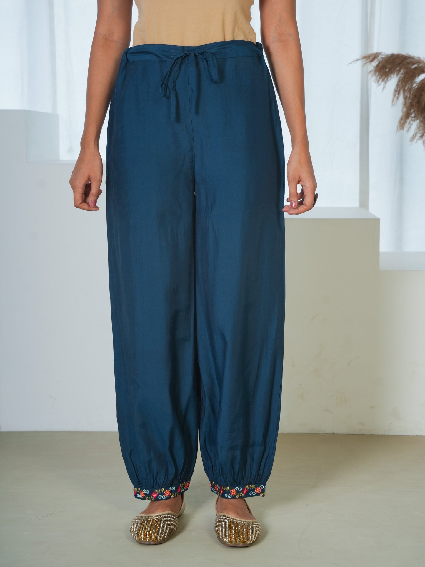 Embroidered Roman silk Solid Teal Kurta