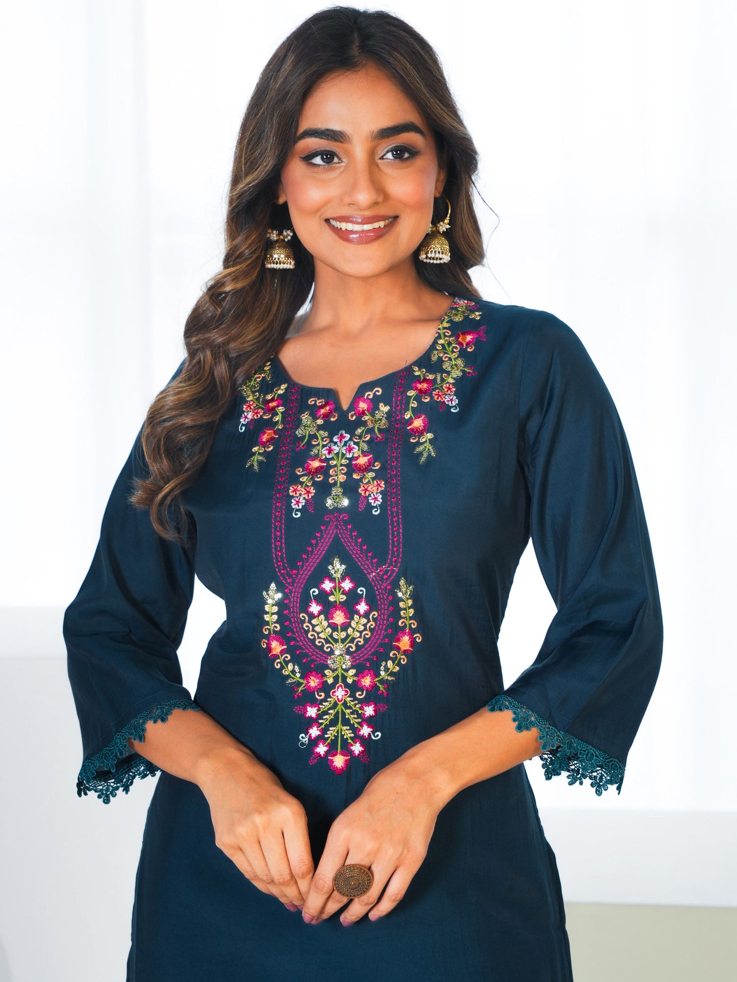 Embroidered Roman silk Solid Teal Kurta