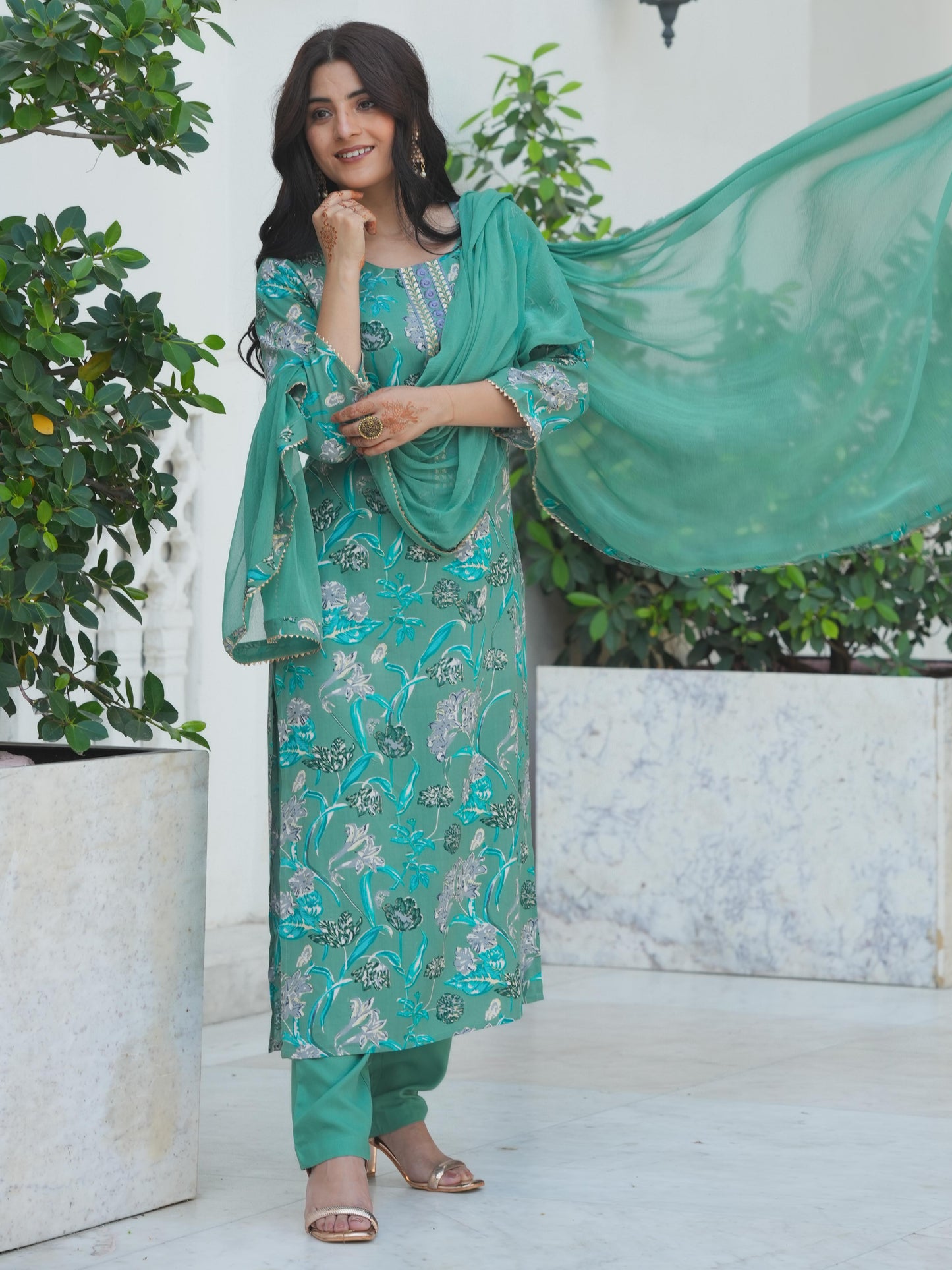 Embroidered Viscose Floral Sage Green Straight Kurta