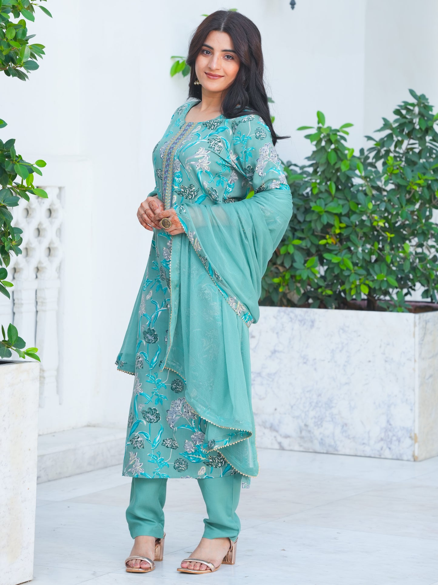 Embroidered Soft Cotton Floral Sage Green Kurta