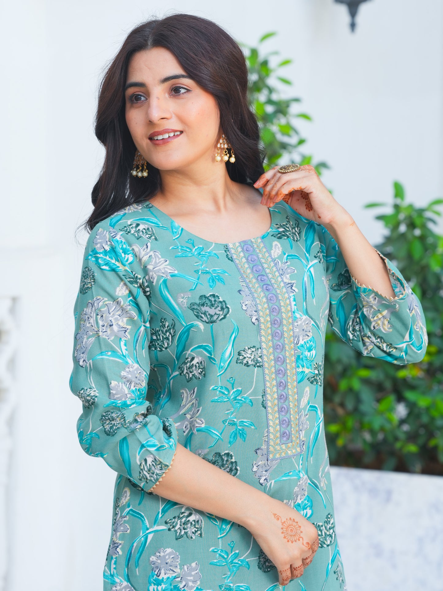 Embroidered Soft Cotton Floral Sage Green Kurta