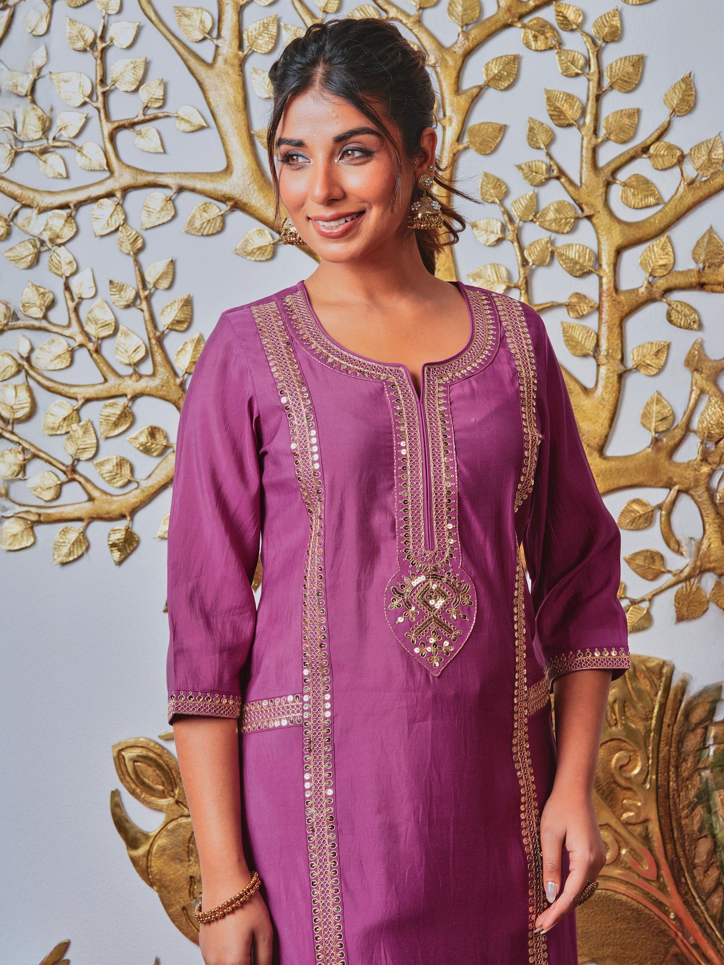 Embroidered Chanderi Solid Onion Pink Kurta