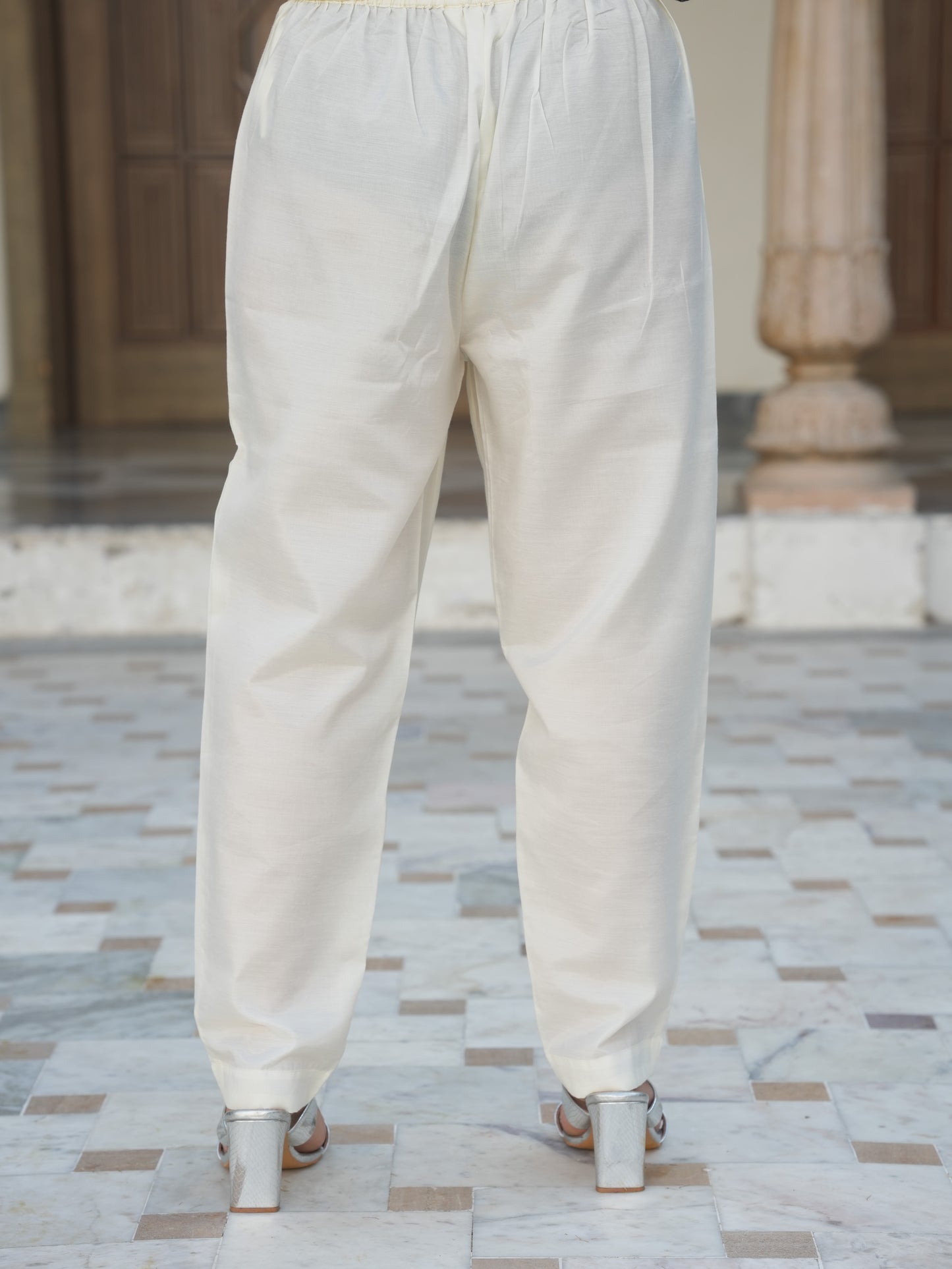 Embroidered Organza Solid Straight White Kurta