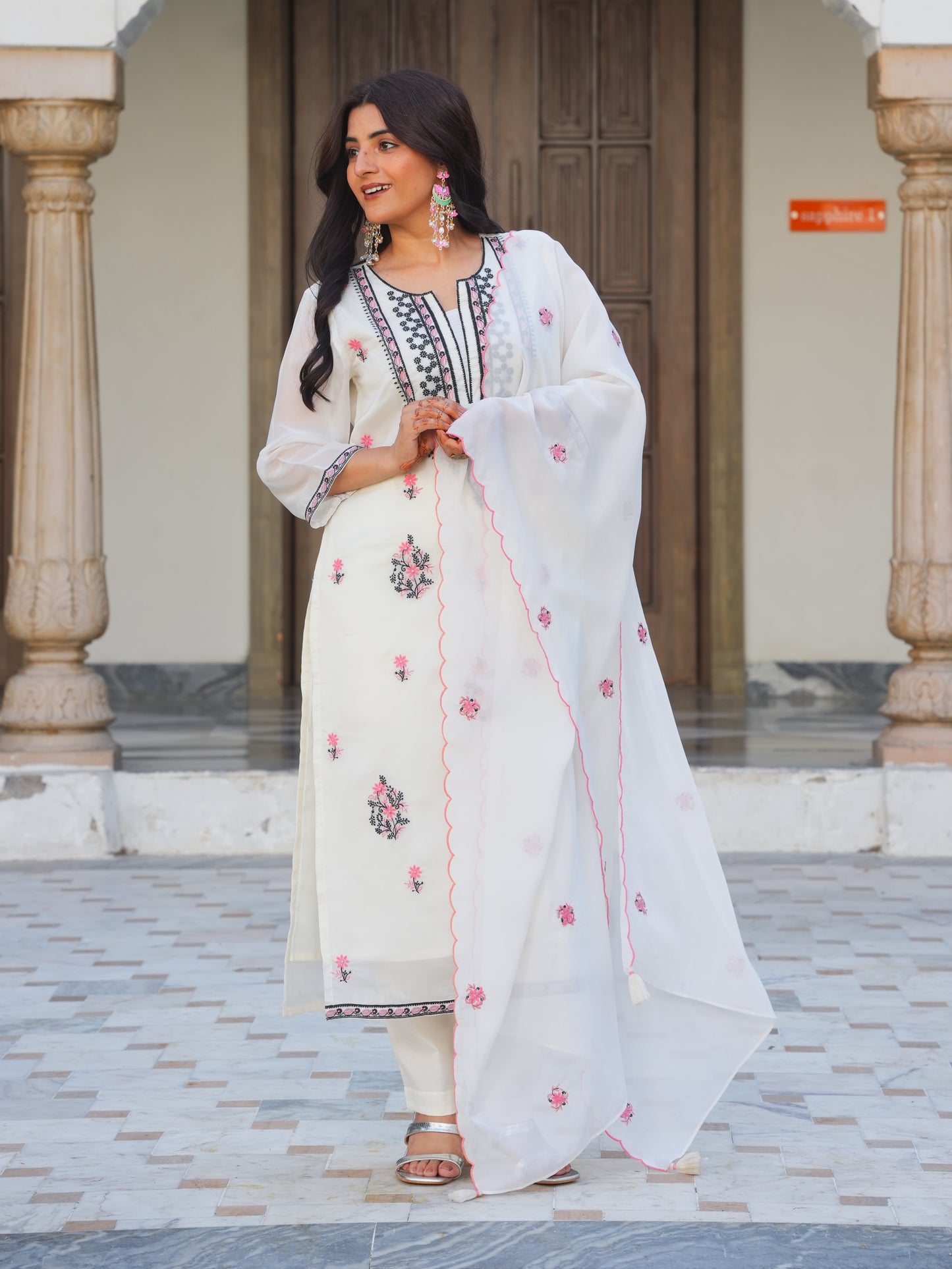 Embroidered Organza Solid Straight White Kurta