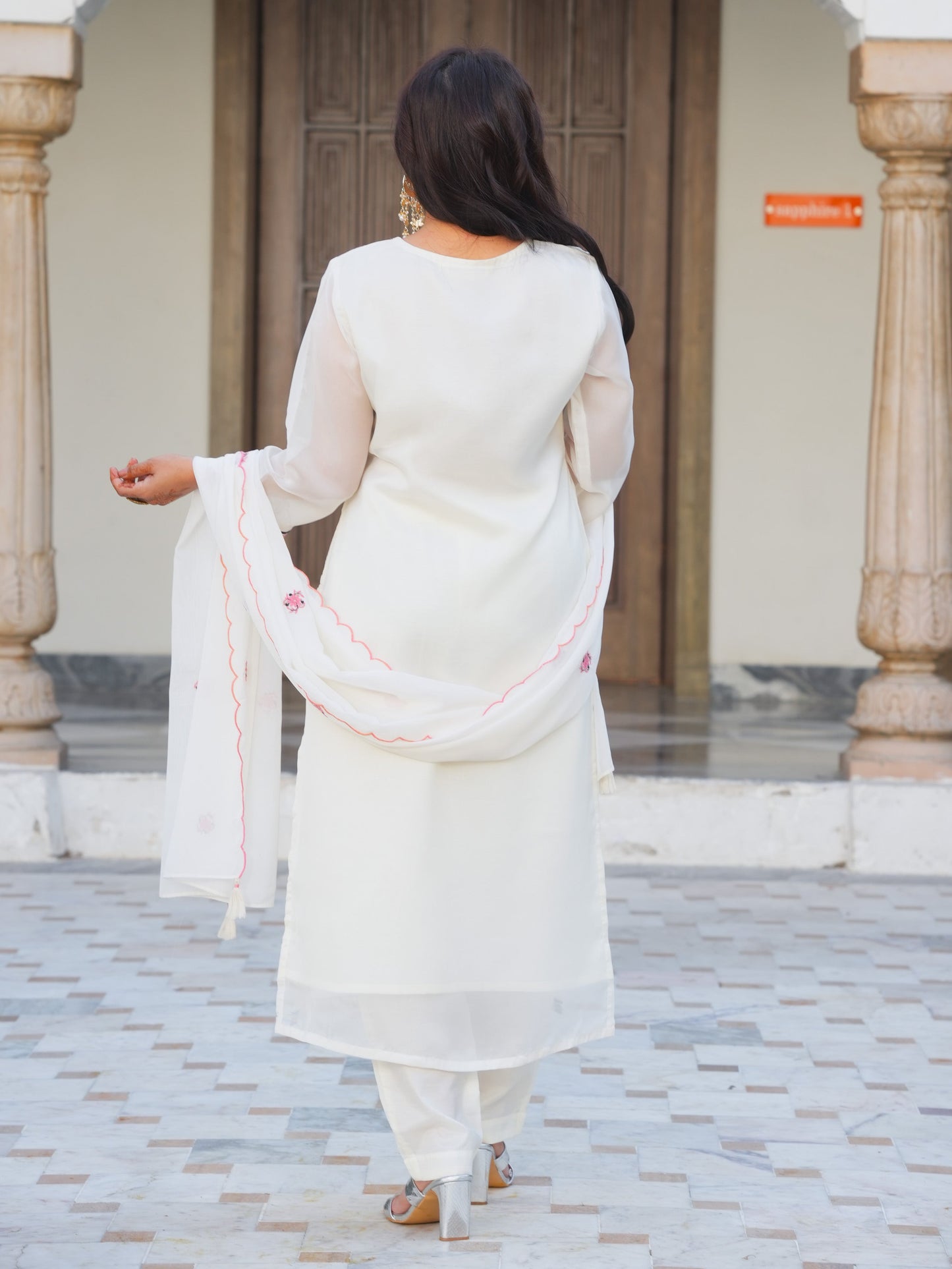 Embroidered Organza Solid White Kurta