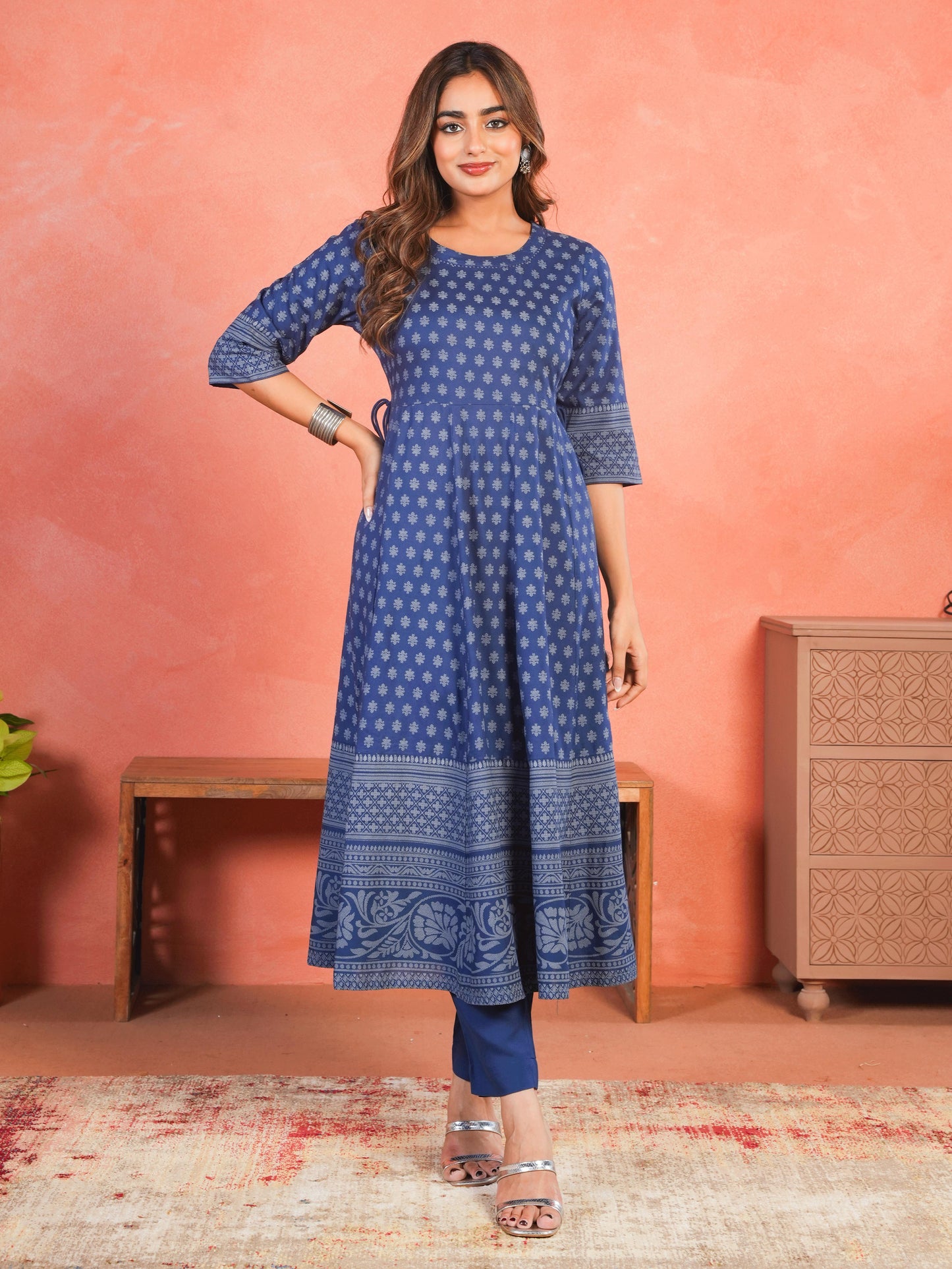Embroidered Viscose Placement Print Indigo blue Kurta