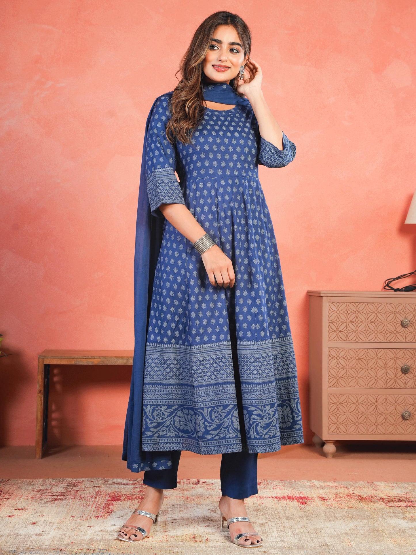 Embroidered Viscose Placement Print Indigo blue Kurta