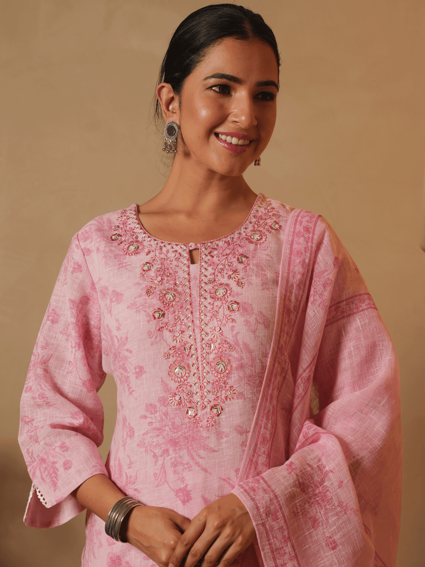 Embroidered Linen Cotton Floral Baby Pink Kurta