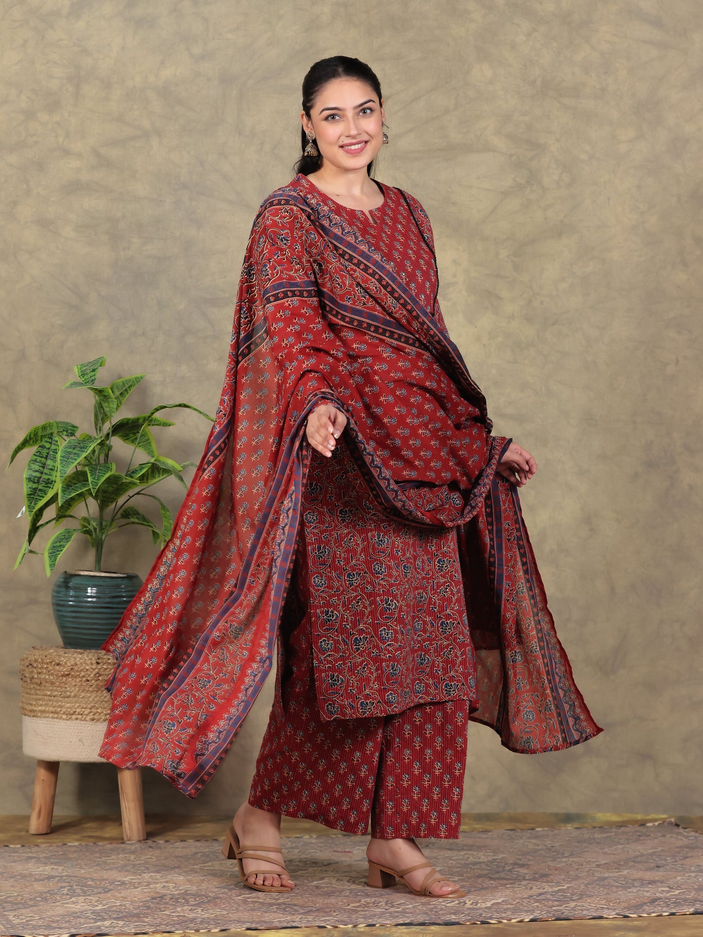 Cotton Voile Butti Rust Dupatta