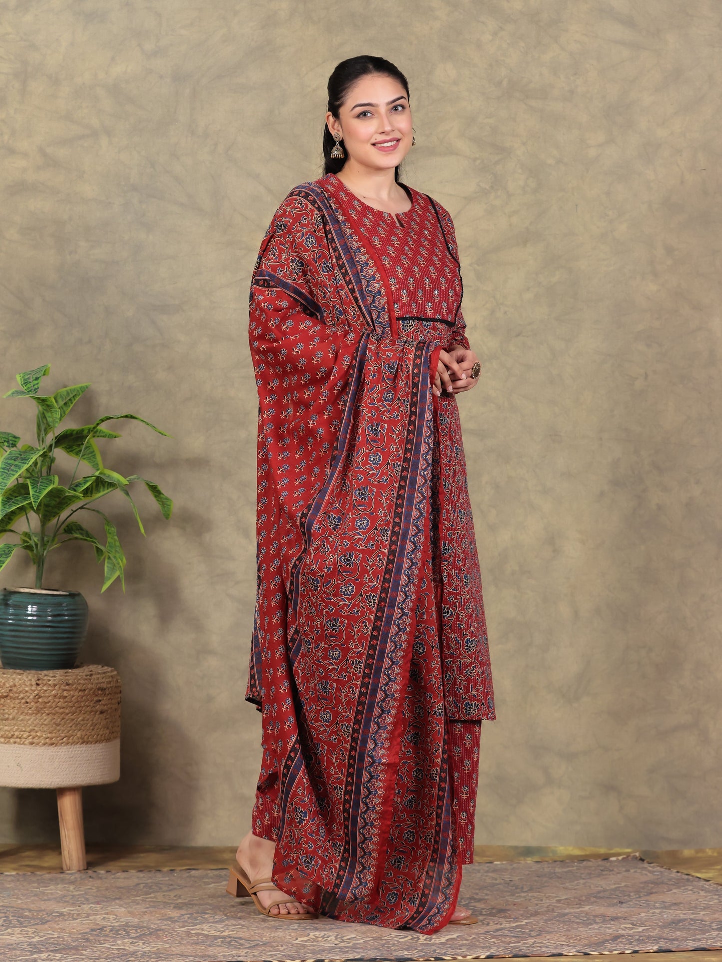 Cotton Voile Butti Rust Dupatta