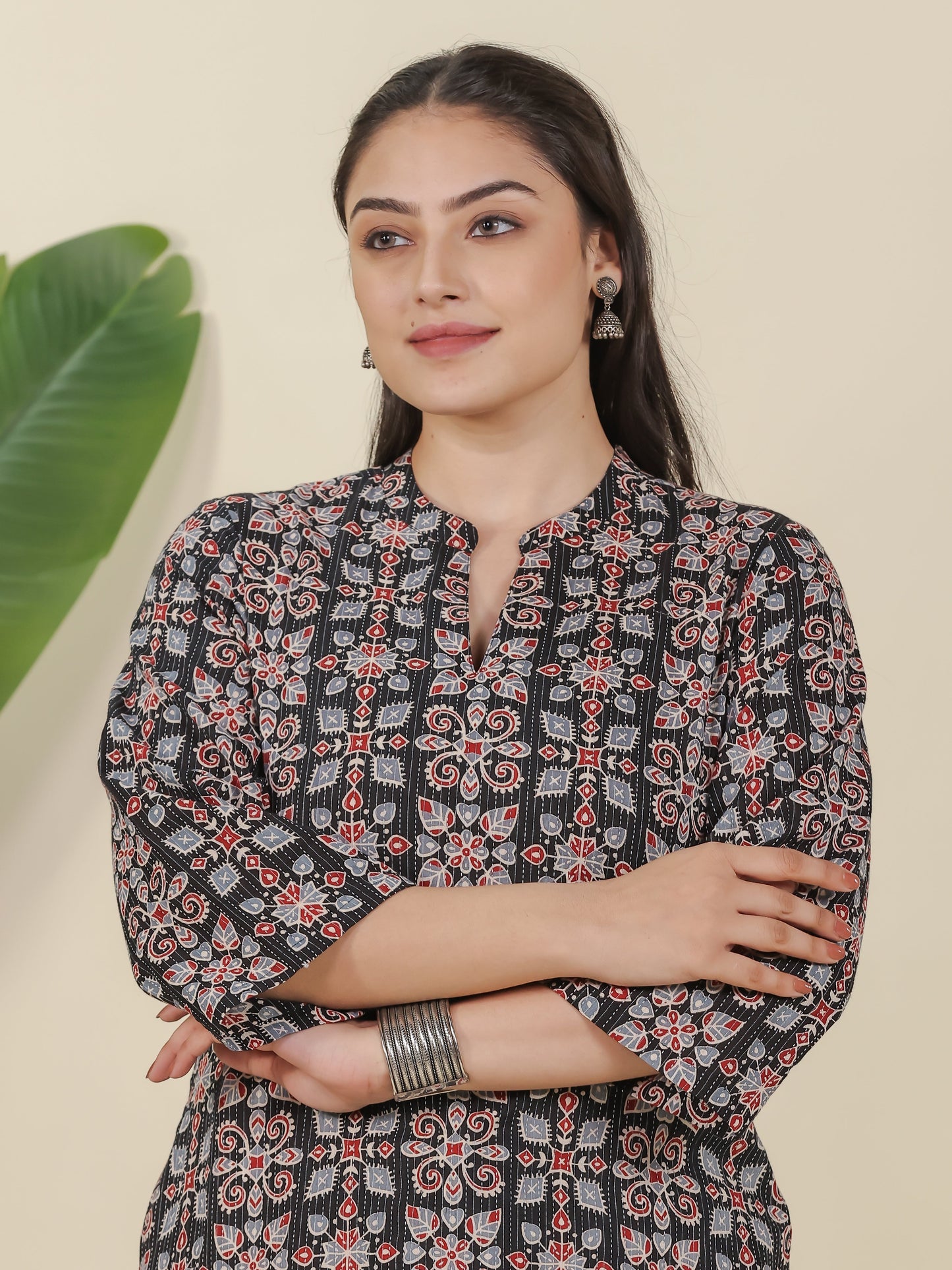 Kantha Cotton Geometric Straight Black Kurta