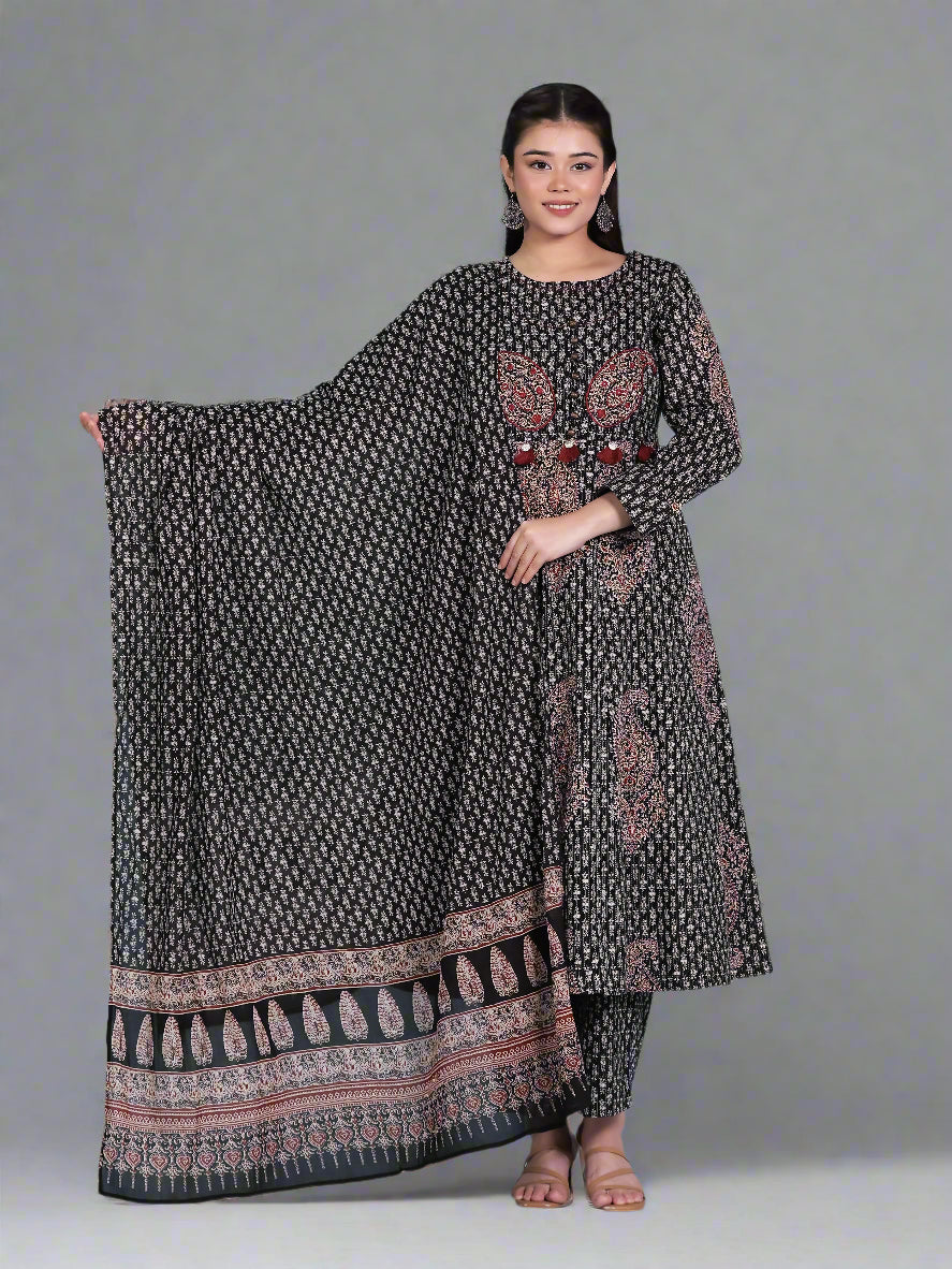 Embroidered Kantha Cotton Bagru Straight Black Kurta