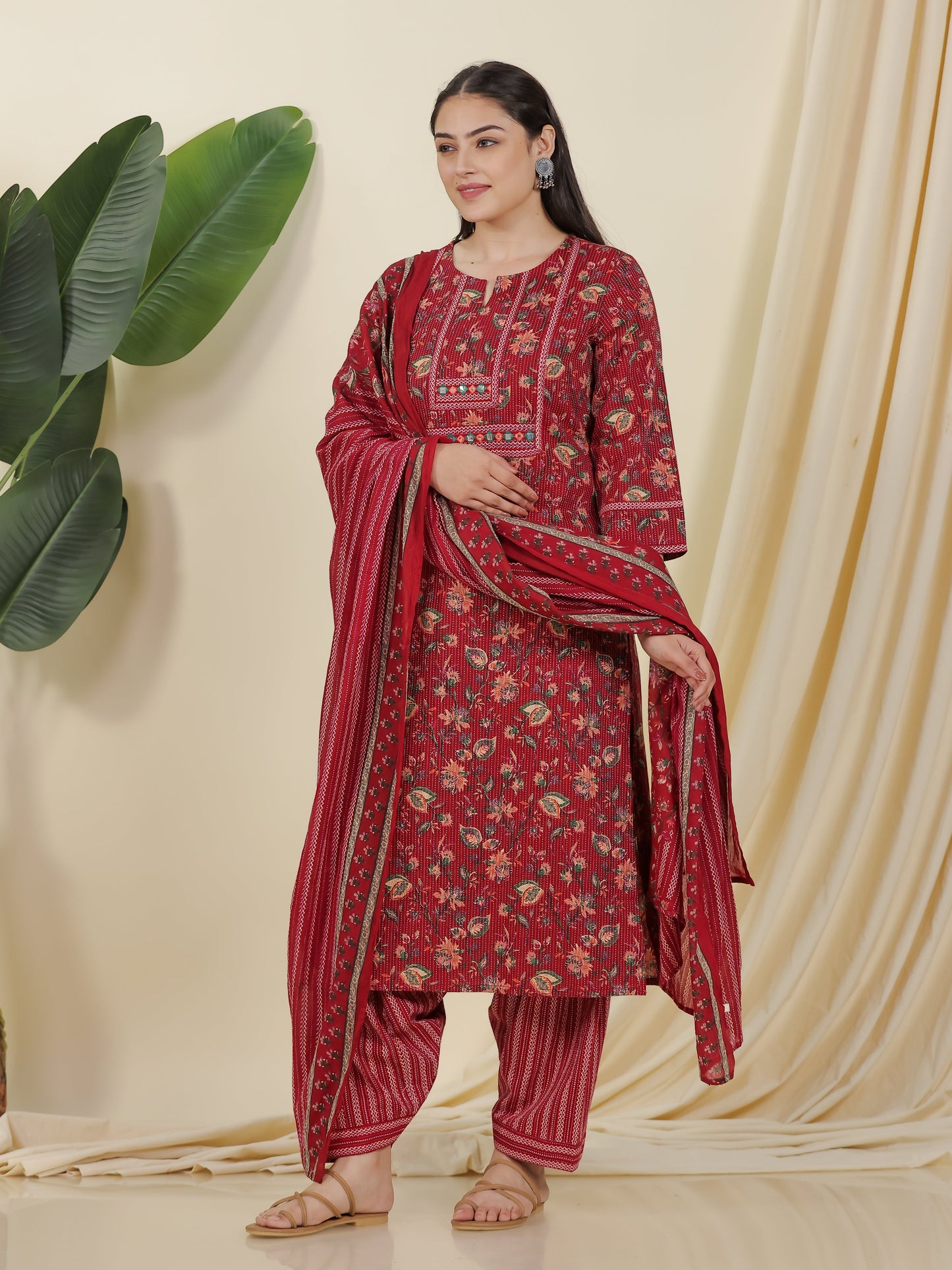 Cotton Voile Border print Maroon Dupatta