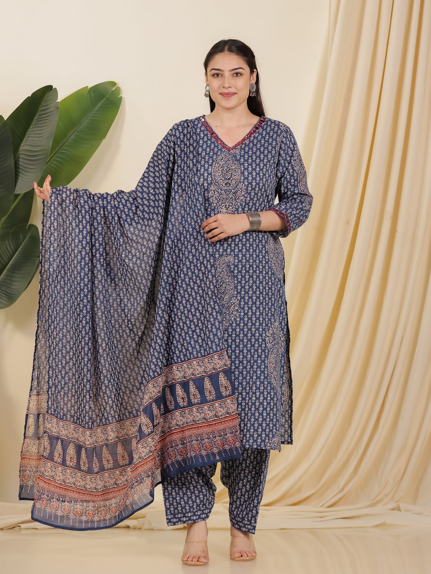 Embroidered Kantha Cotton Paisley Straight Blue Kurta