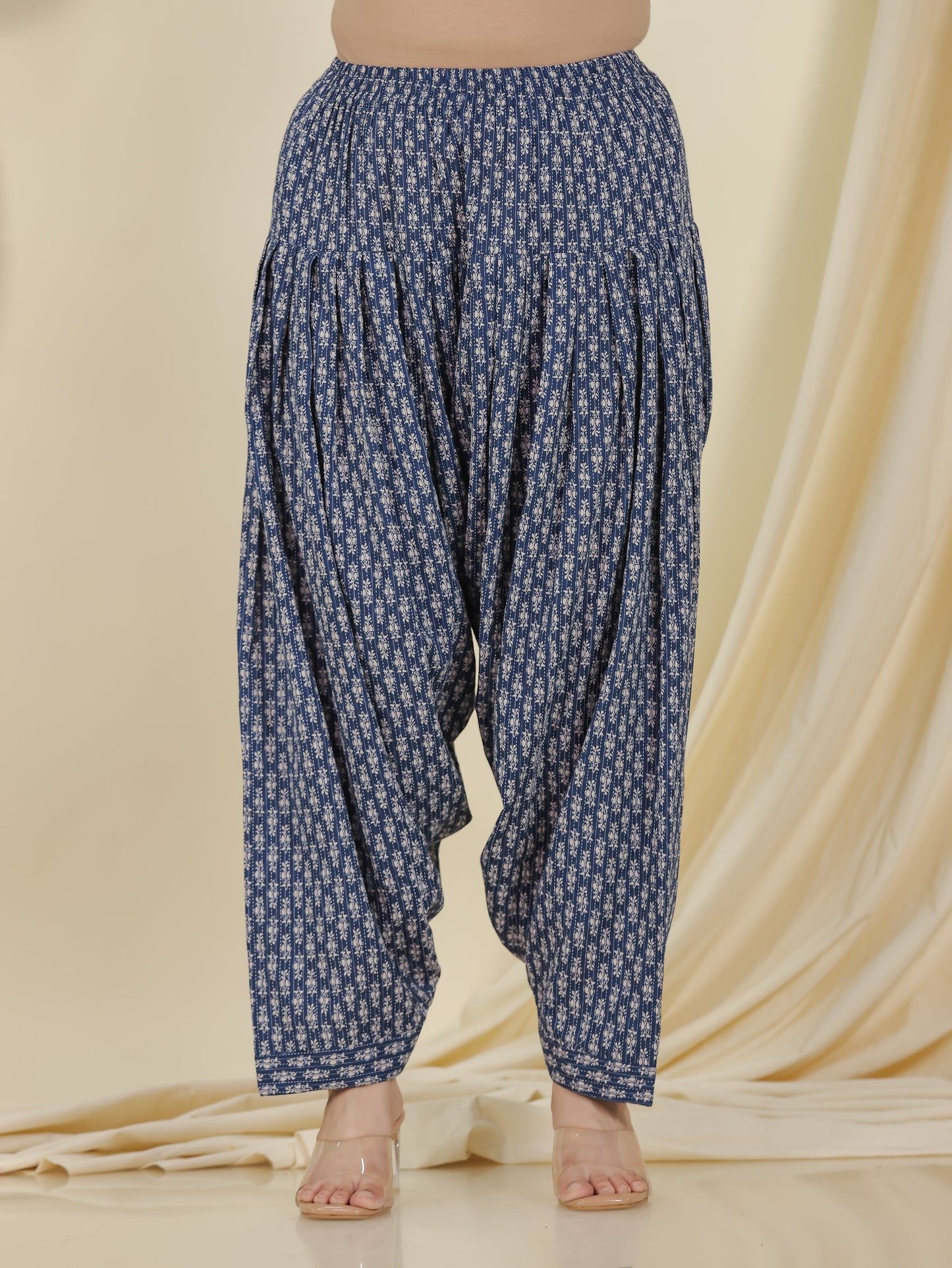 Embroidered Kantha Cotton Paisley Straight Blue Kurta